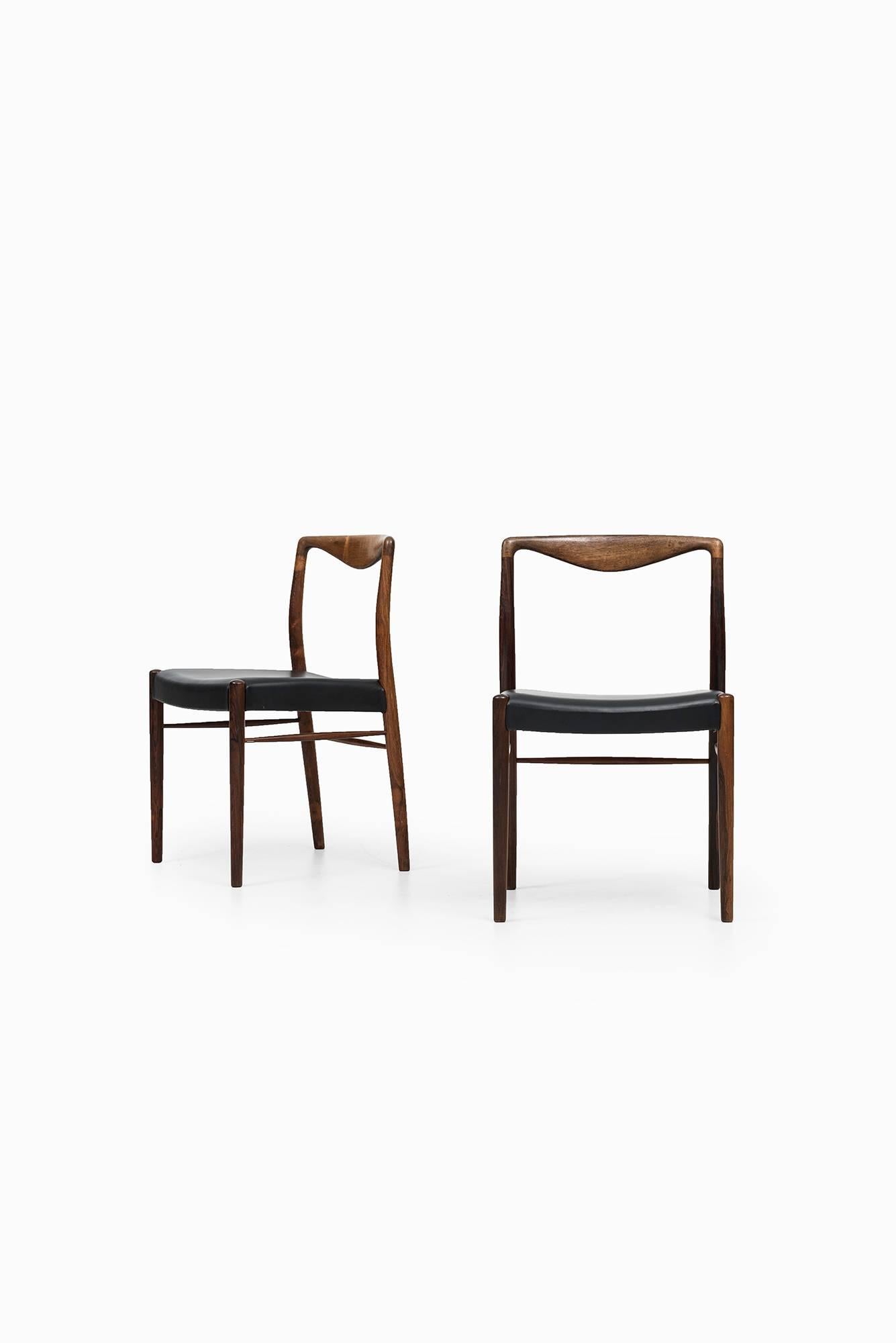 Rare set of six dining chairs designed by Kai Lyngfeldt-Larsen. Produced by Søren Willadsen Møbelfabrik in Denmark.