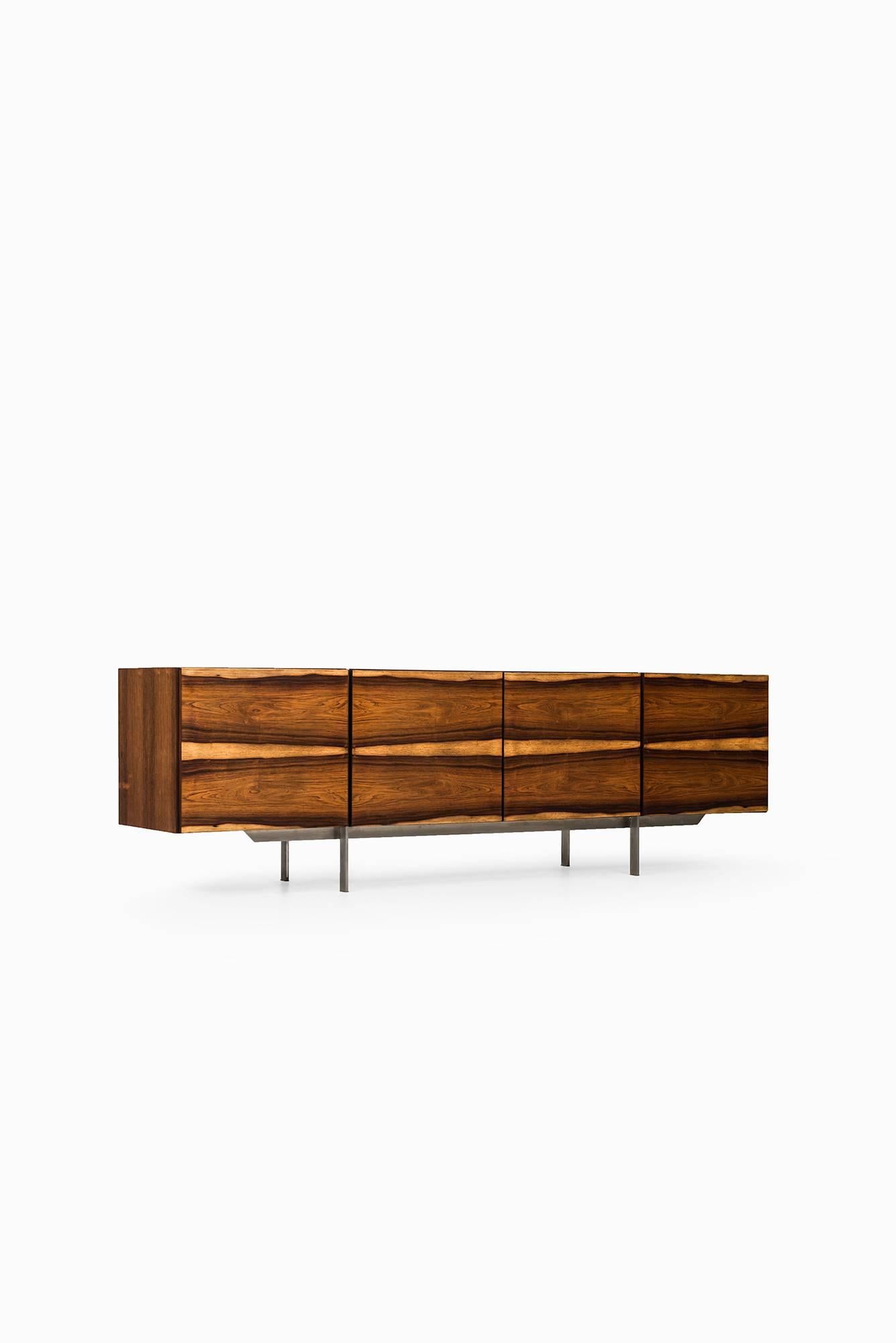 Contemporary Sideboard in Rosewood and Steel Produced in Denmark In Excellent Condition In Limhamn, Skåne län