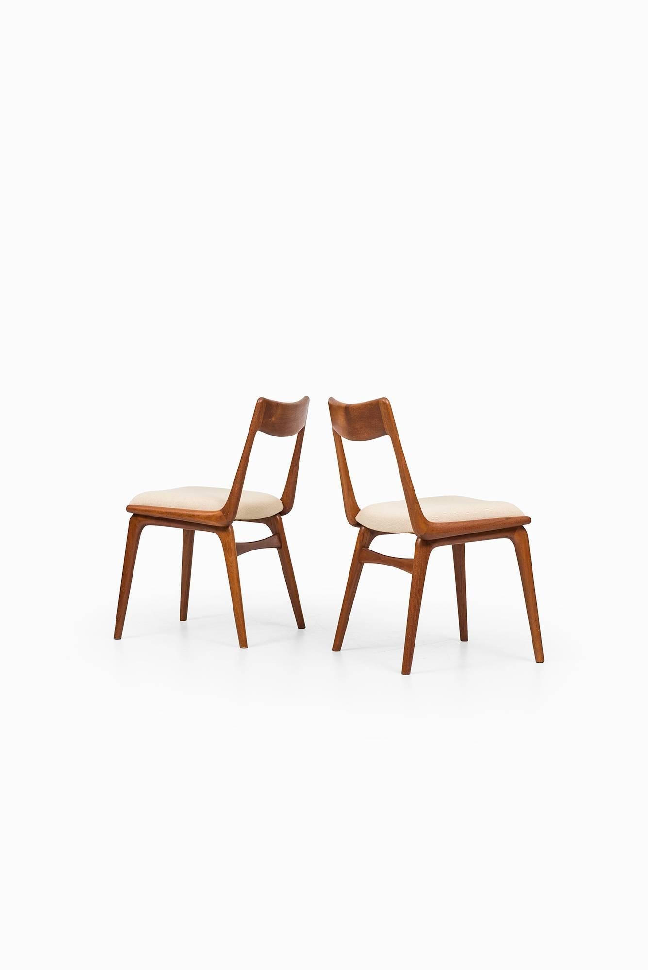 Mid-20th Century Alfred Christensen Dining Chairs Model Boomerang Produced in Denmark