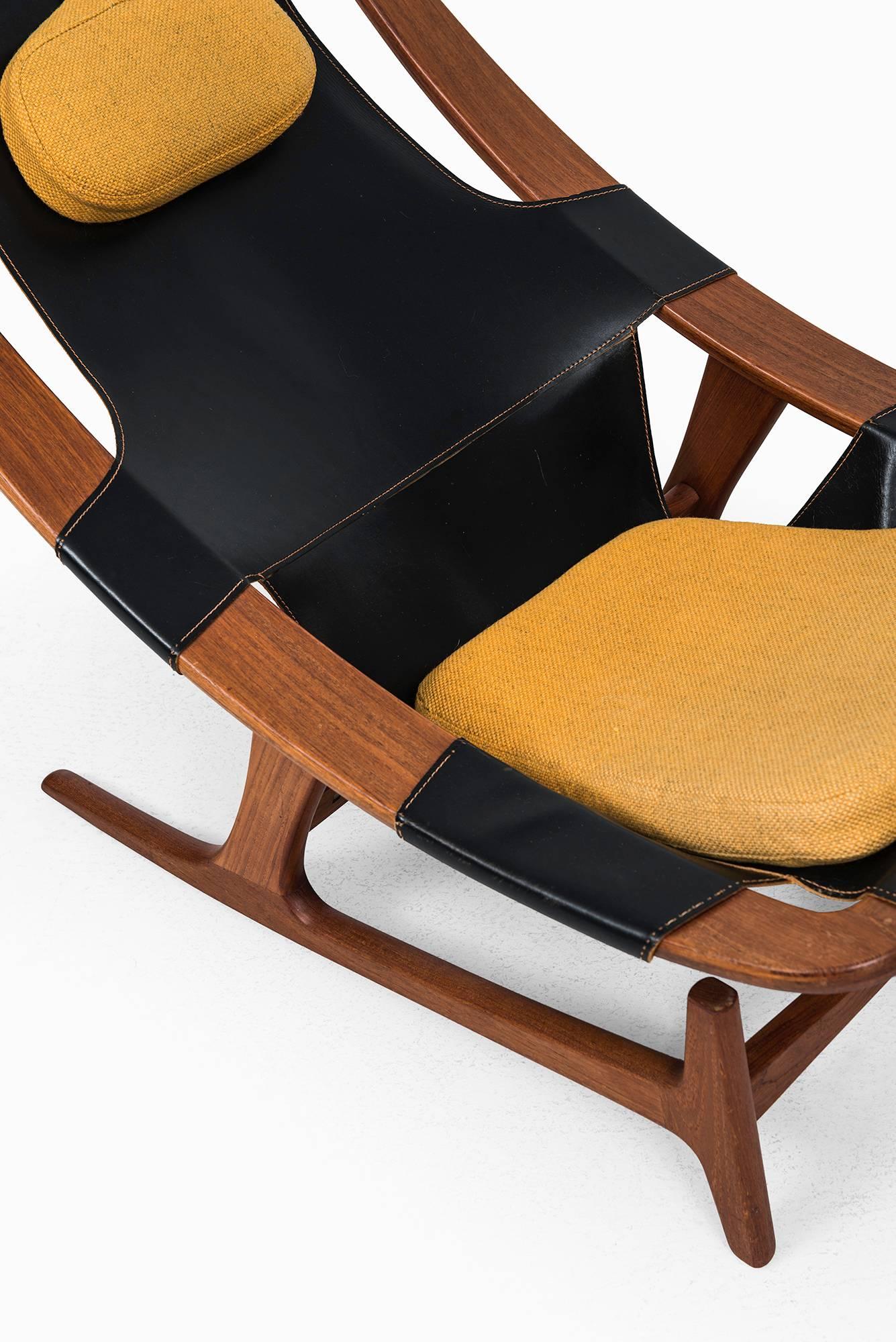 Arne Tidemand-Ruud Lounge Chair Model Holmenkollen by Norcraft in Norway 3