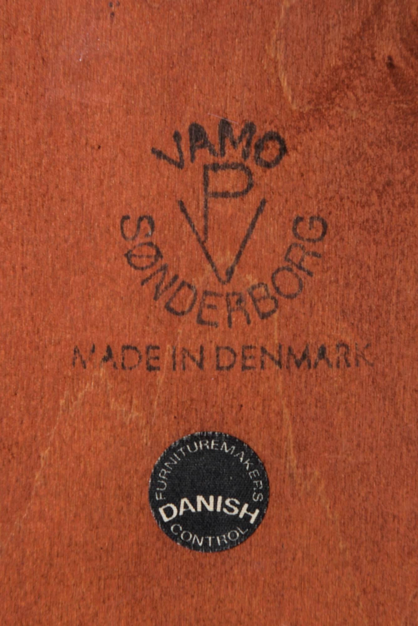 Erik Wørts Dining Chairs Model 112 Produced by Vamo Sønderborg in Denmark 3