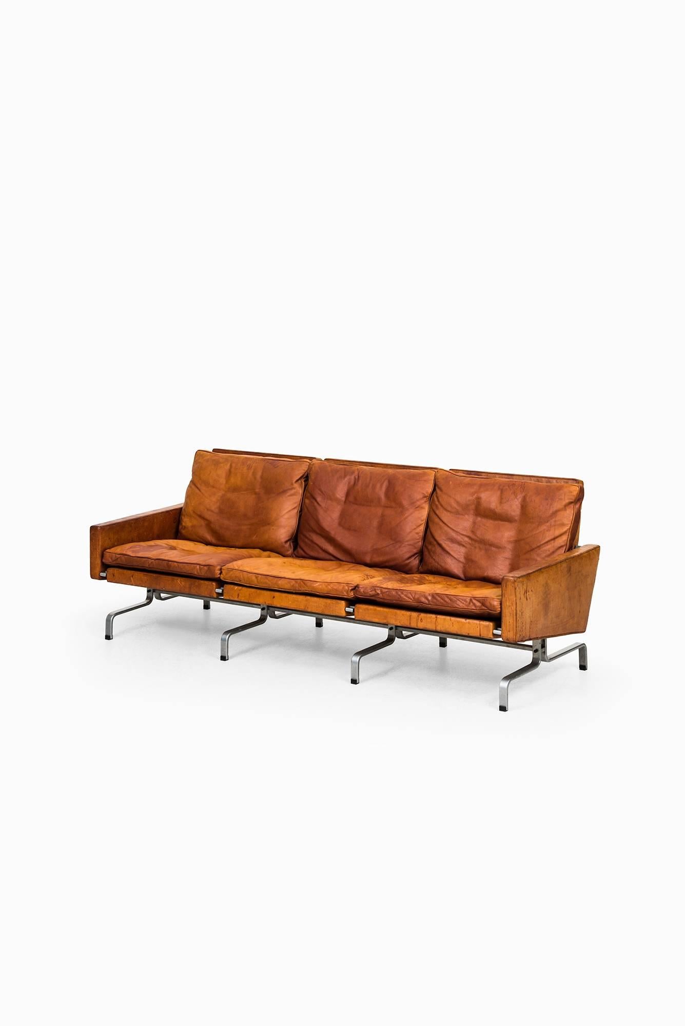 Mid-20th Century Poul Kjærholm Sofa Model PK-31 by E. Kold Christensen in Denmark