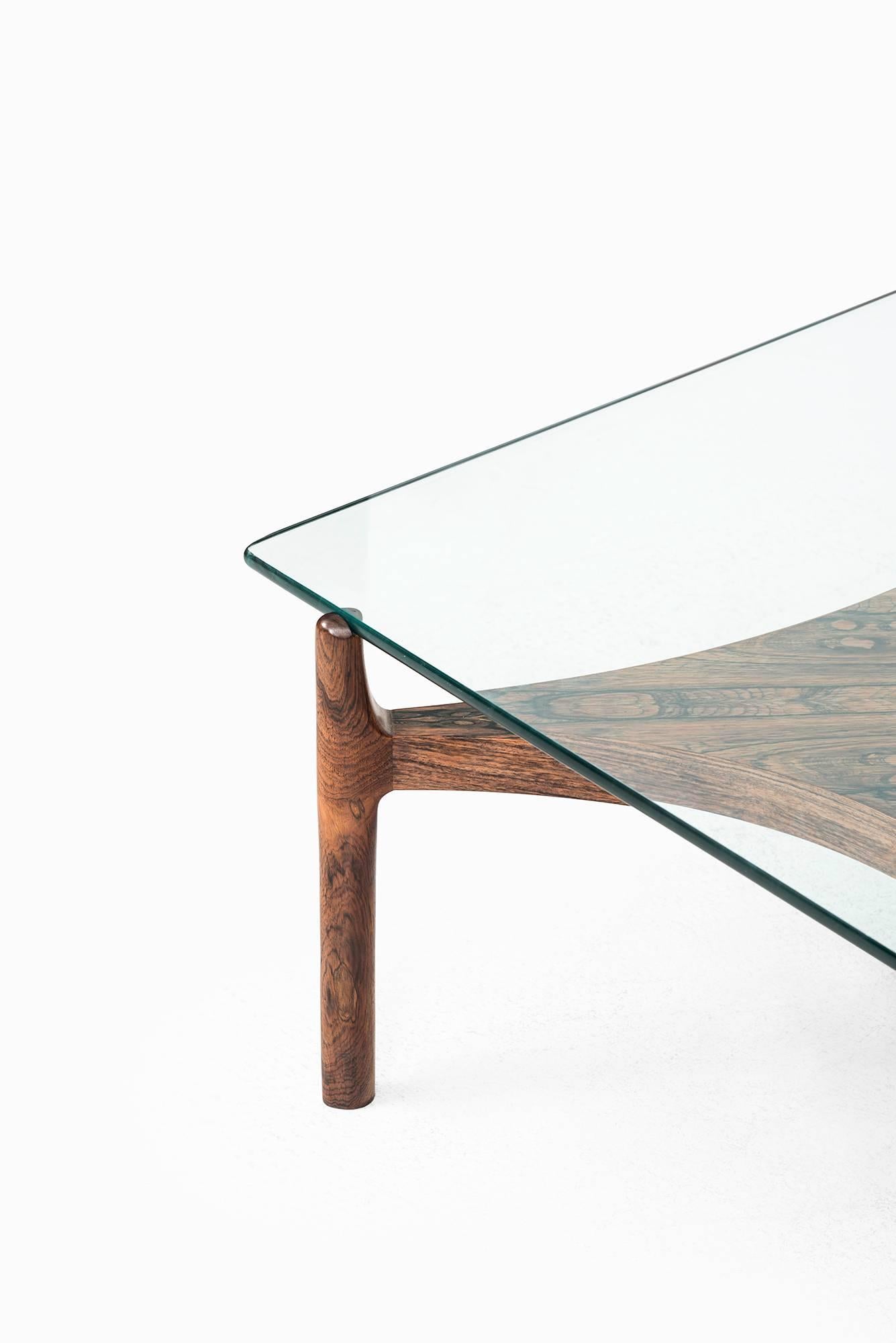 Sven Ellekær Coffee Table by Chr. Linneberg Møbelfabrik in Denmark 3