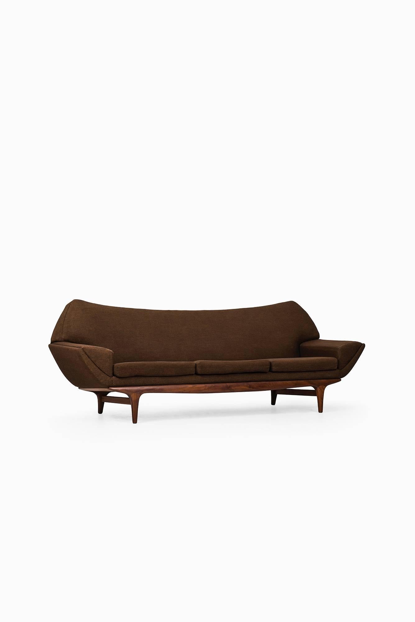 Very rare and early sofa designed by Johannes Andersen. Produced by Trensums in Sweden.