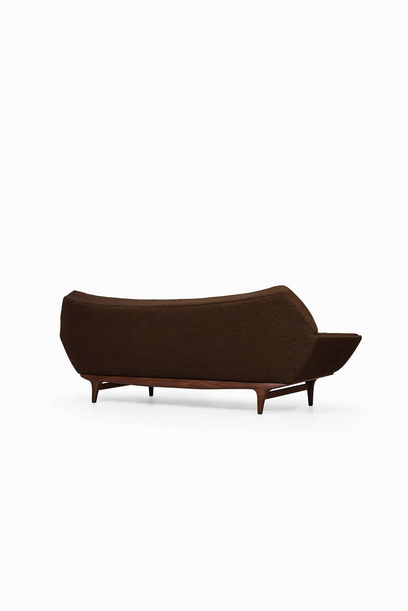 Mid-20th Century Johannes Andersen Sofa by Trensums in Sweden