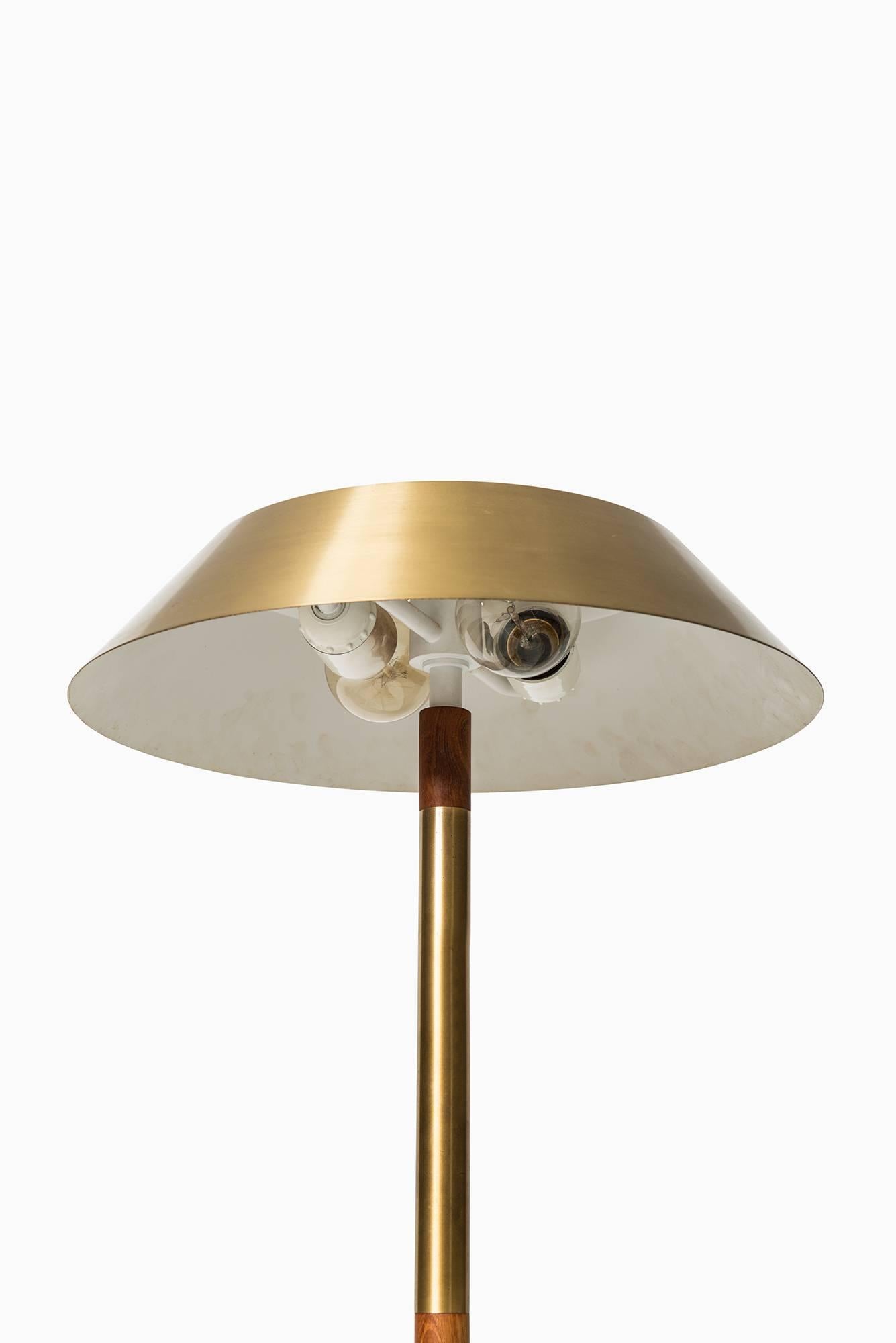 Rare table lamp model President designed by Jo Hammerborg. Produced by Fog & Mørup in Denmark.