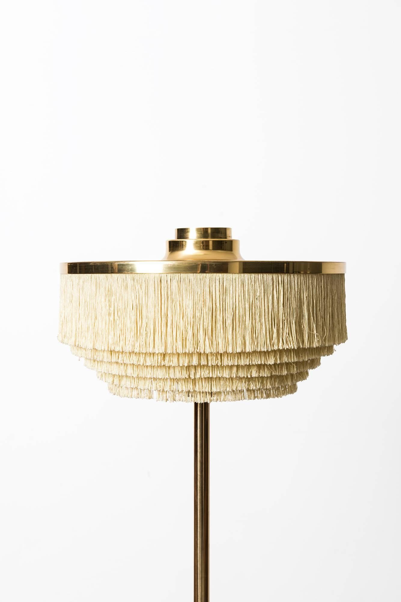 Rare table lamp model B-138 designed by Hans-Agne Jakobsson. Produced by Hans-Agne Jakobsson AB in Markaryd, Sweden.