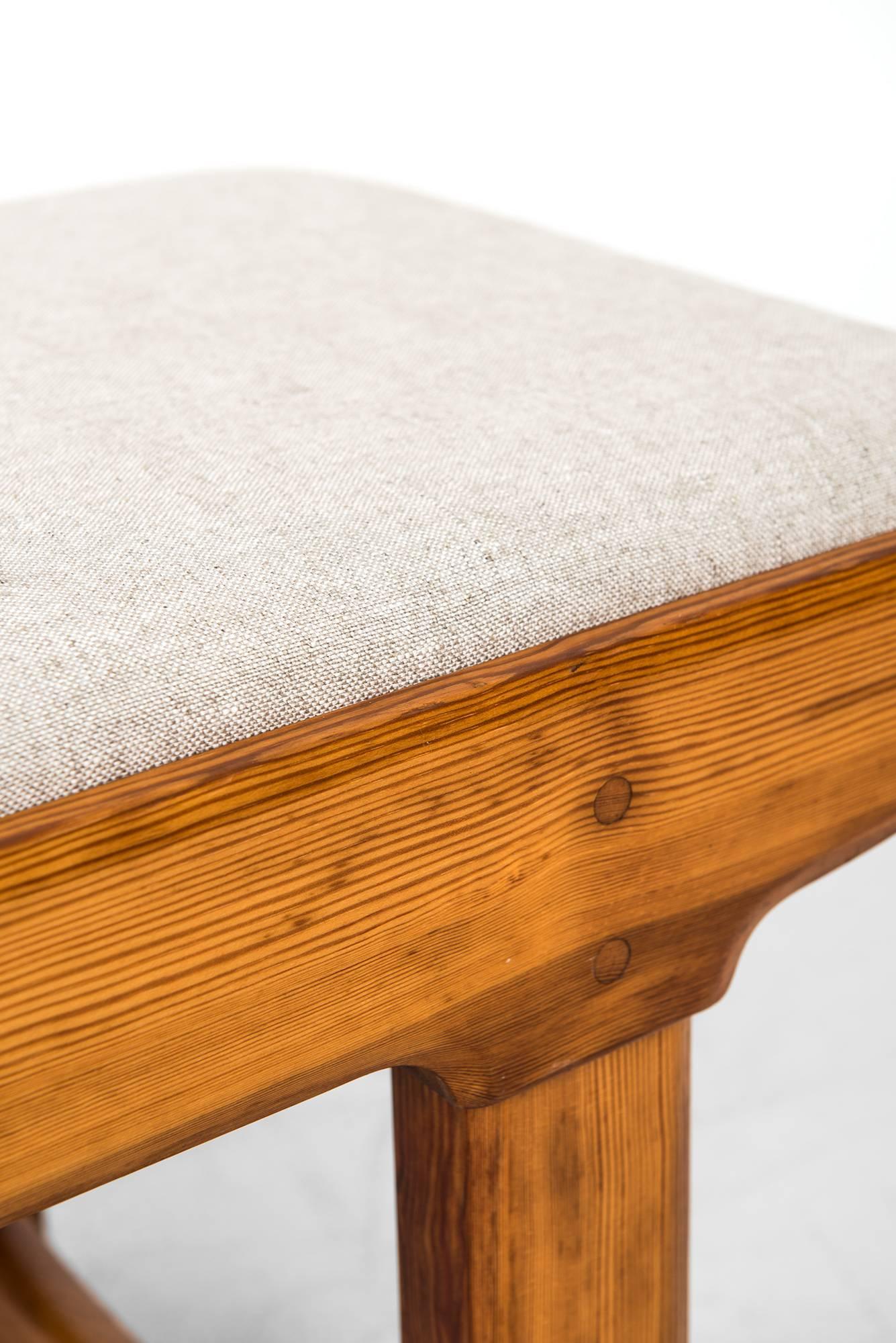 Bench in Oregon Pine and Linen Fabric Produced in Sweden 1