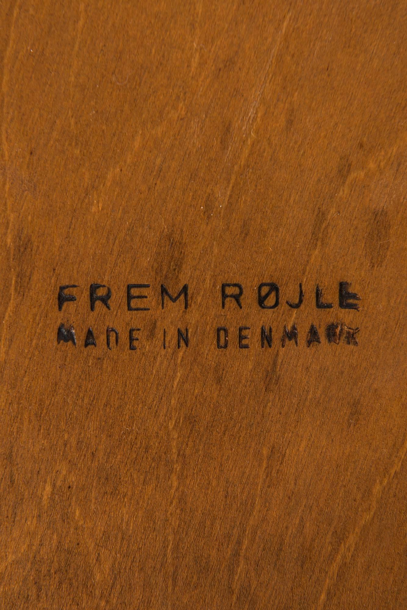 Hans Olsen Dining Set Model Roundette by Frem Røjle in Denmark In Excellent Condition In Limhamn, Skåne län