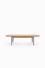 Arne Vodder Dining Table Model 227 by Sibast in Denmark