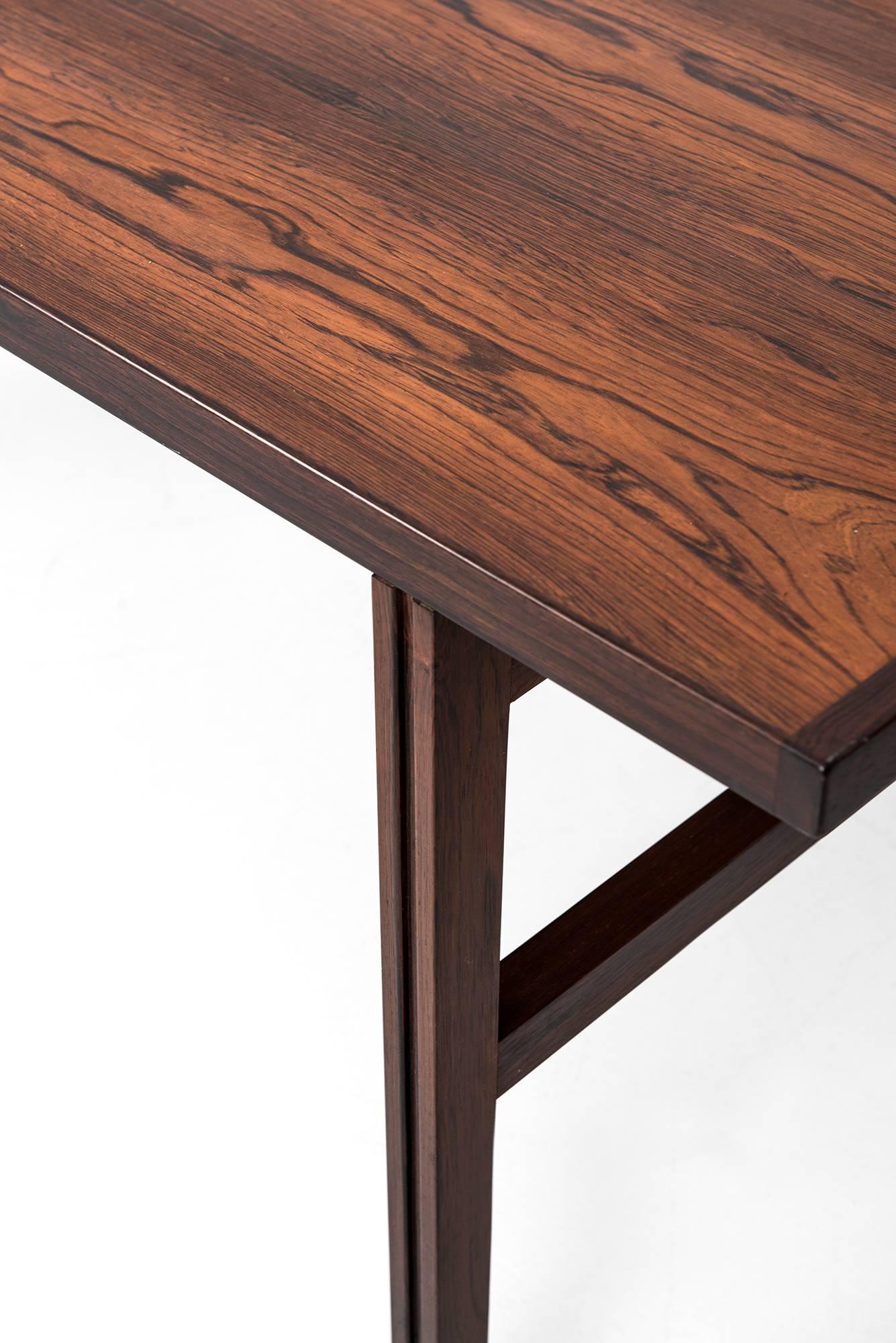 American Jens Risom Table Model 96 by Jens Risom Design in America