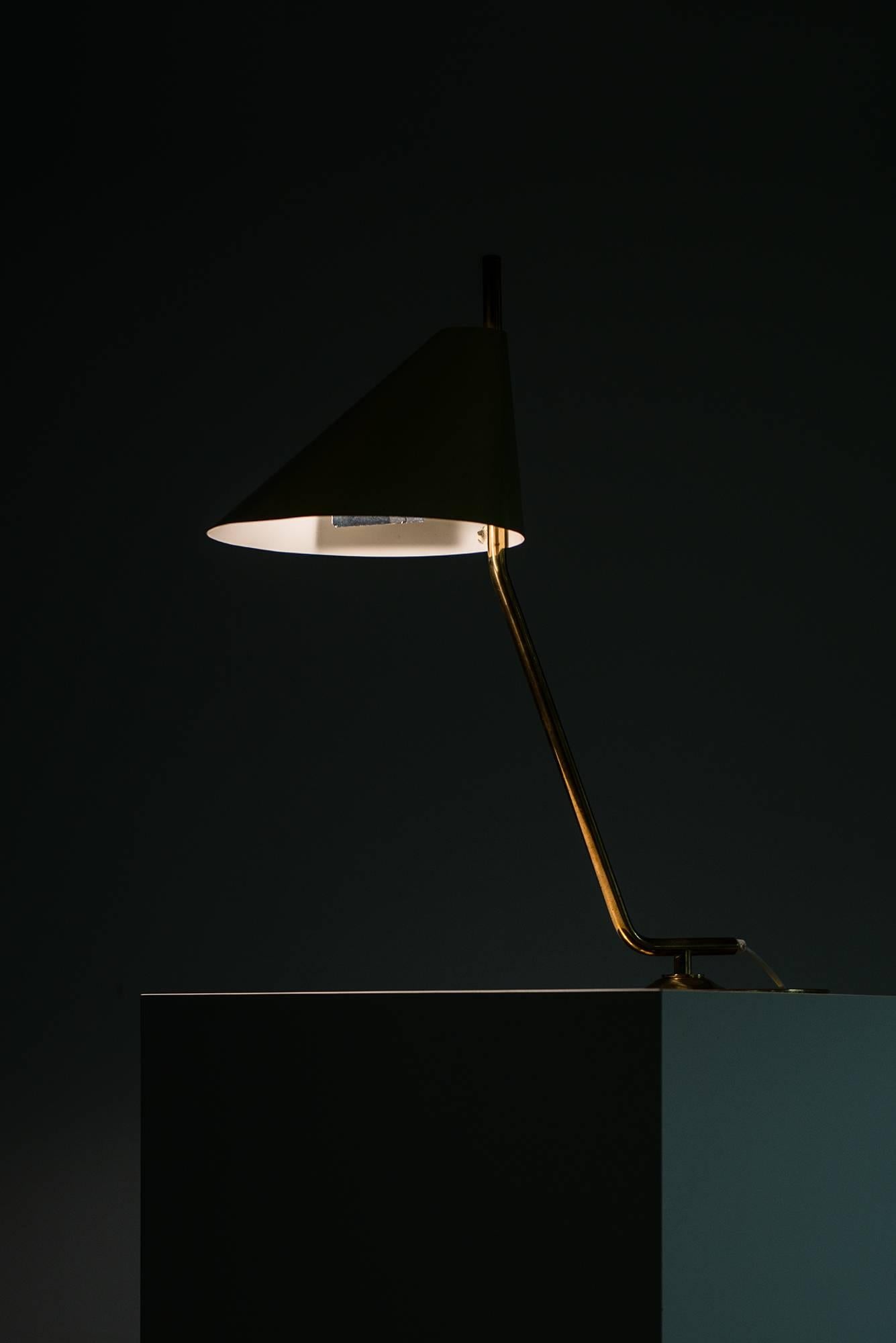 Brass Hans-Agne Jakobsson Table Lamp Model B-260 For Sale