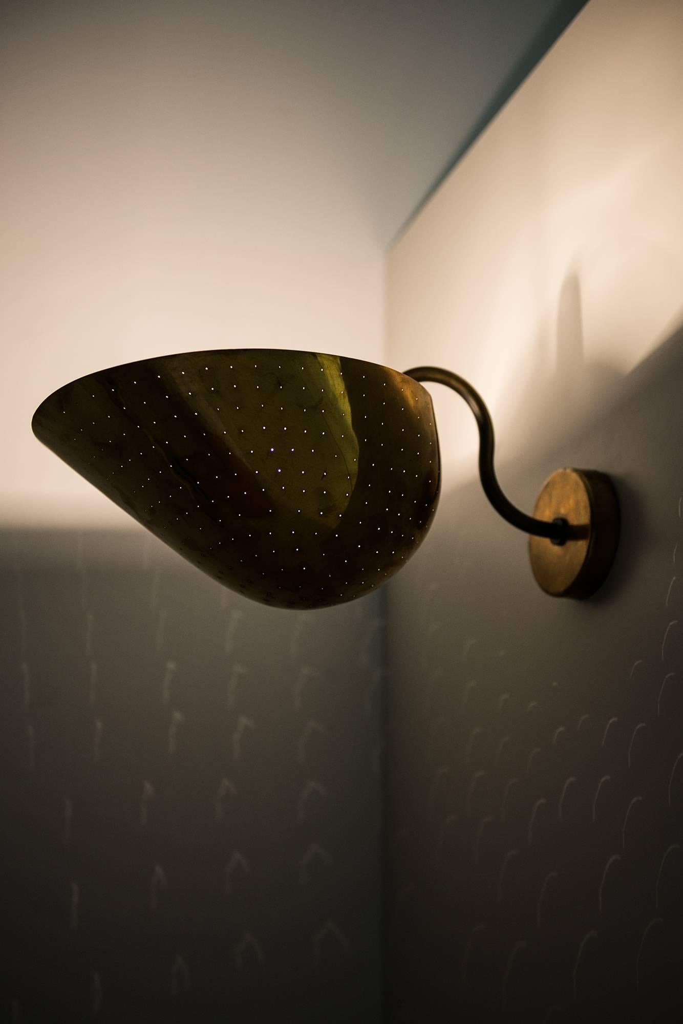 Carl-Axel Acking Wall Lamps by Bröderna Malmströms Metallvarufabrik in Sweden For Sale 2