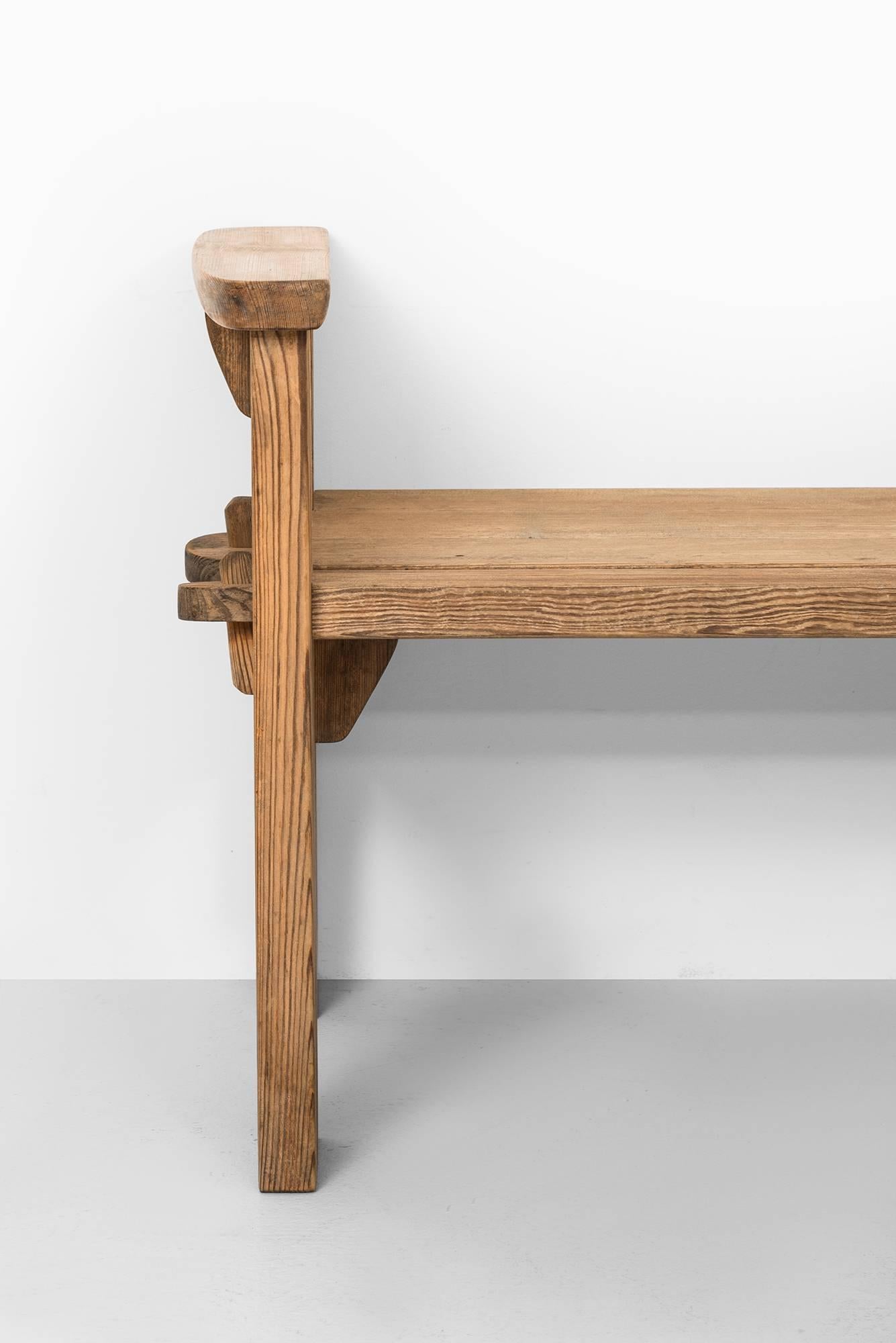 Rare bench model Berga designed by David Rosén. Produced by Nordiska Kompaniet in Sweden.