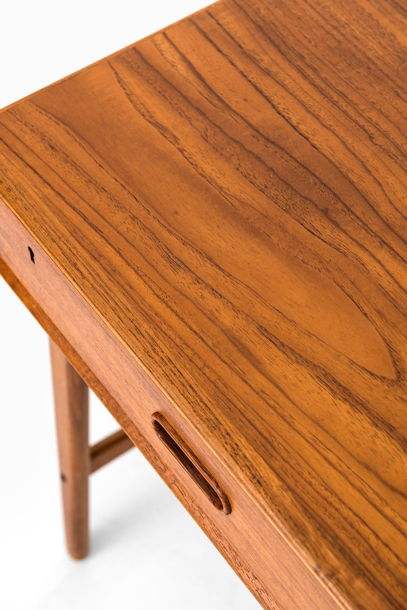 Mid-20th Century Svend Aage Madsen Desk by Sigurd Hansens Møbelfabrik in Denmark