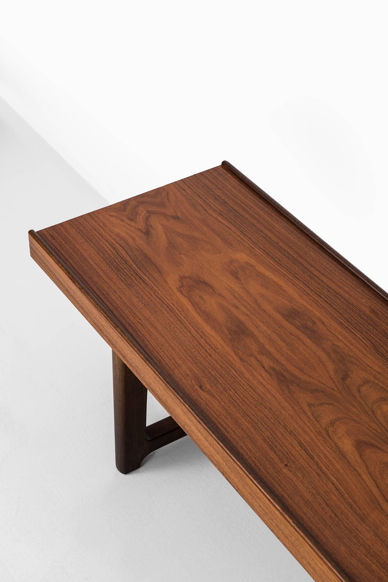 Scandinavian Modern Bench/Side Table Model Krobo Designed by Torbjørn Afdal Produced by Bruksbo 
