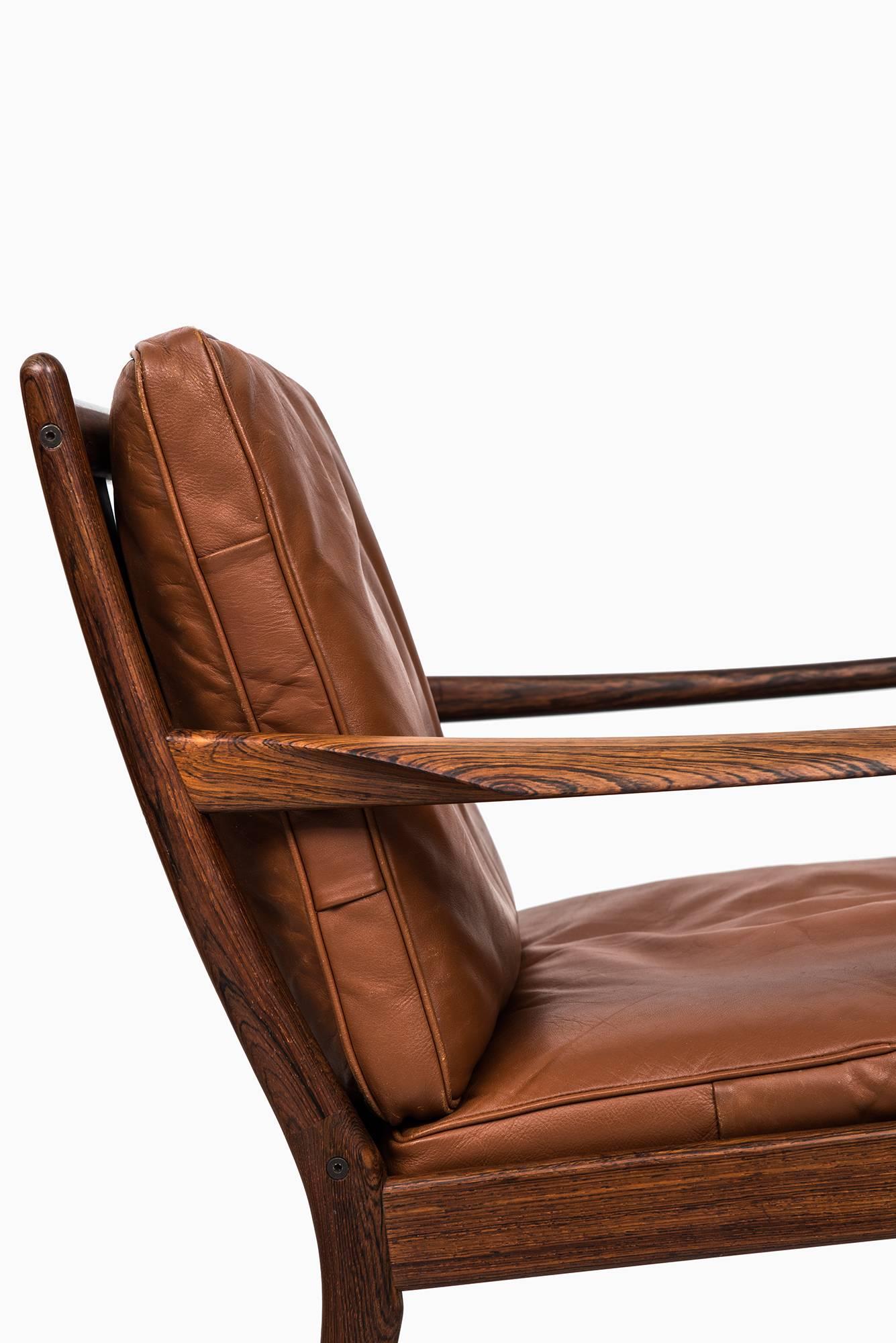 Scandinavian Modern Rare Pair of Easy Chairs Model Samsö Designed by Ib Kofod-Larsen Produced by OPE