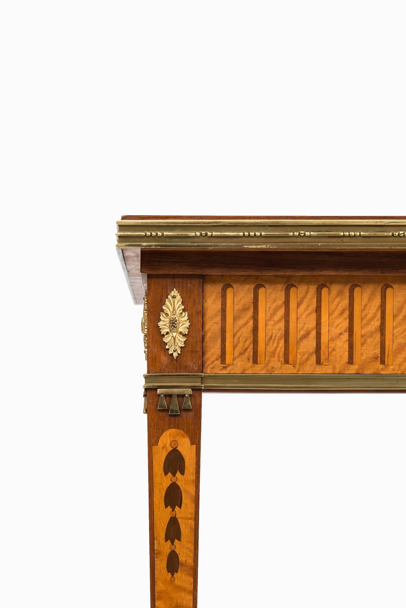 Gustavian Console Table in Mahogany by Nordiska Kompaniet in Sweden 1
