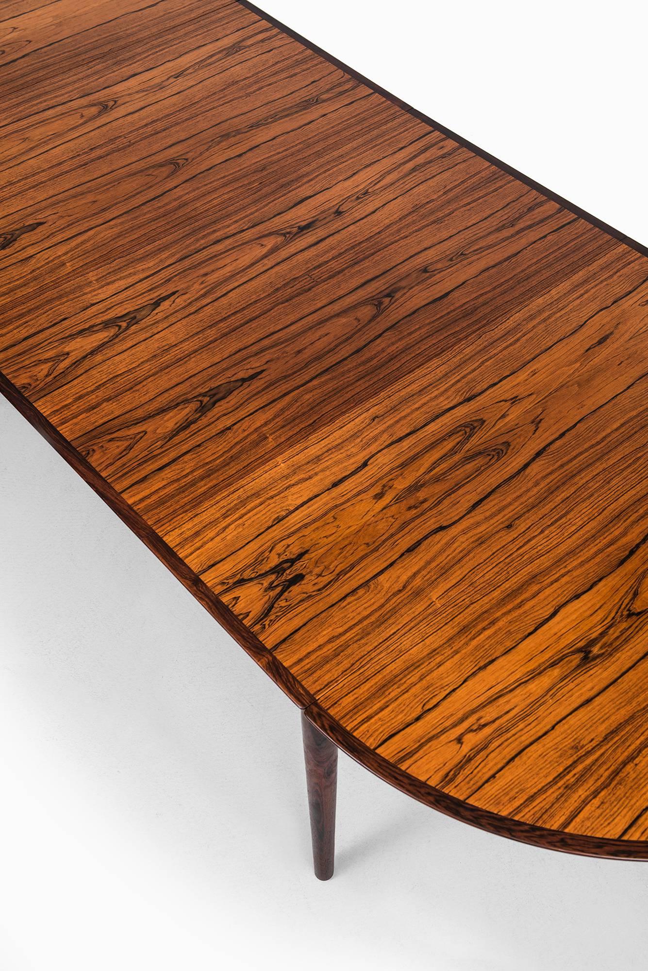 Arne Vodder Dining Table Model 227 by Sibast in Denmark 2