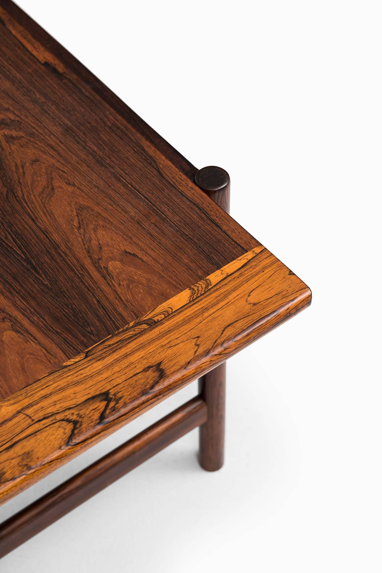 Rare large coffee table model Sari designed by Torbjørn Afdal. Produced by Bruksbo in Norway.