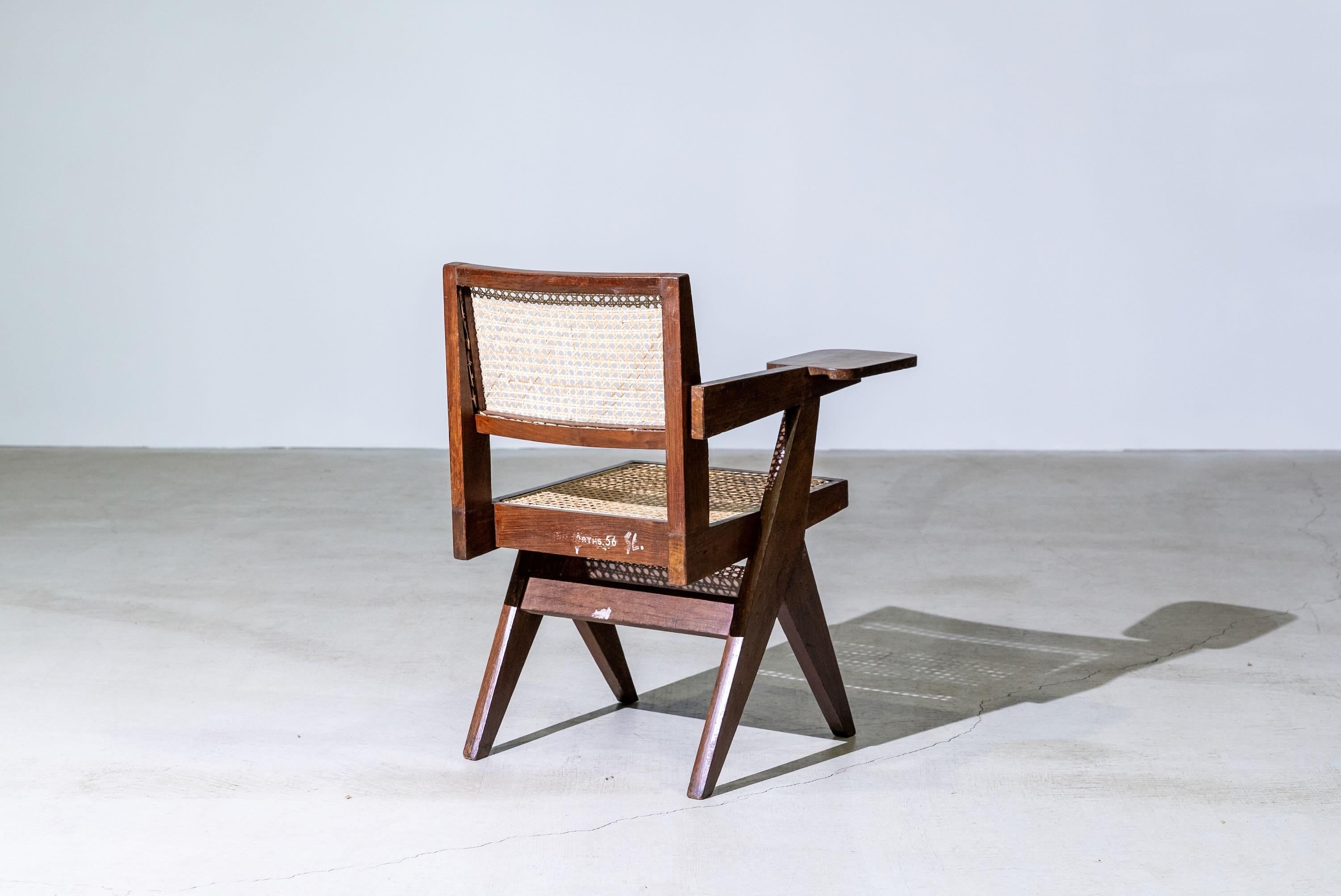 Indien Chaise de table de Pierre Jeanneret, vers 1960 en vente