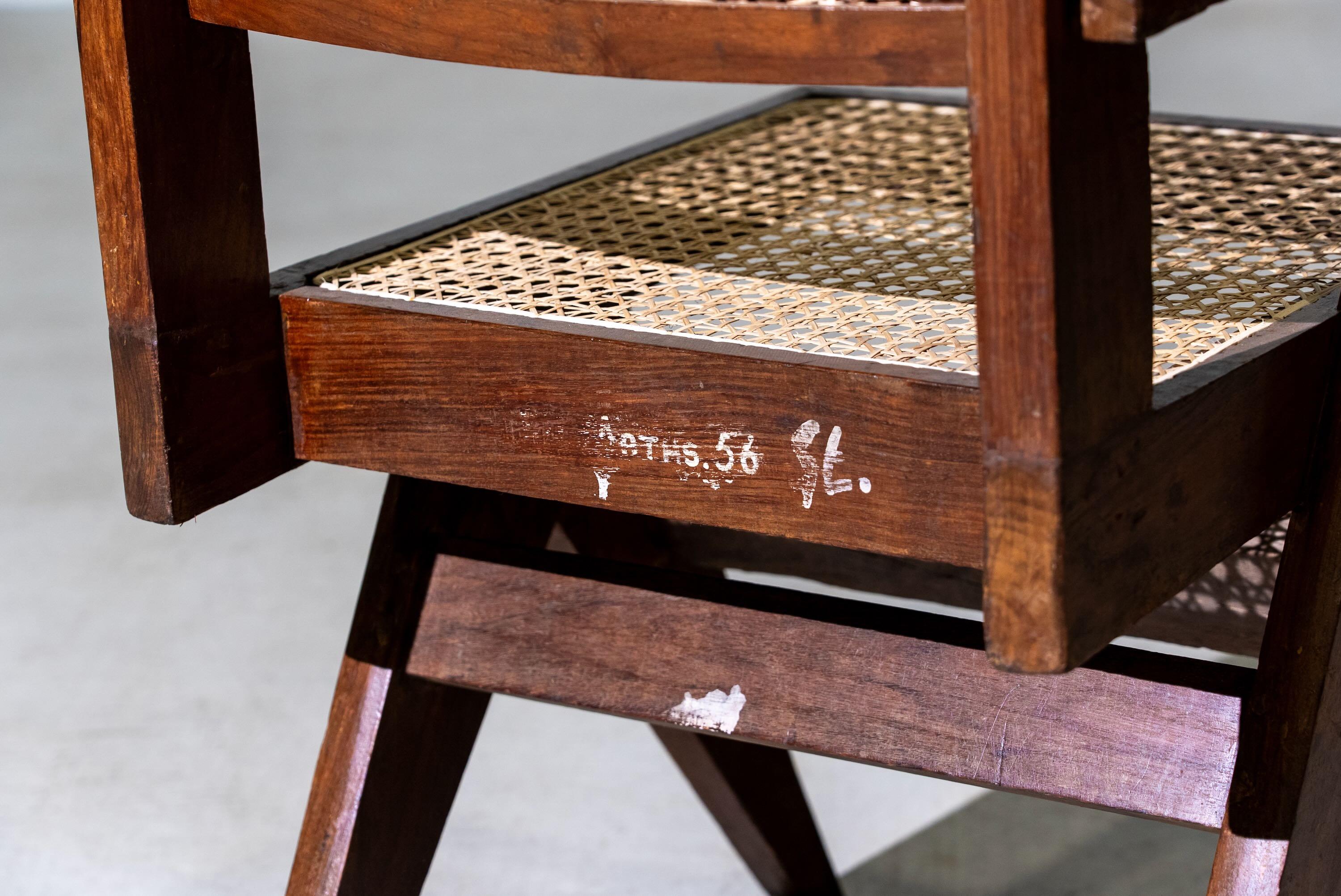 Tissé à la main Chaise de table de Pierre Jeanneret, vers 1960 en vente