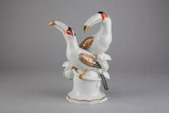Art Deco Porcelaine Sculpture of Two Toucans