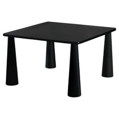 Sculpturale Table de salle à manger contemporaine laquée noir Trance