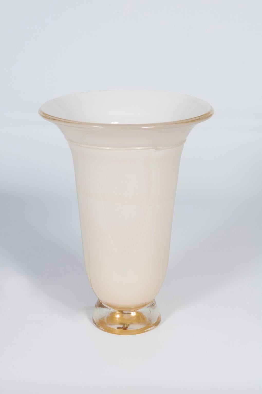 Mid-Century Modern Italian Venetian, Pair of Table Lamps, blown Murano Glass, White & Gold, 1980s
