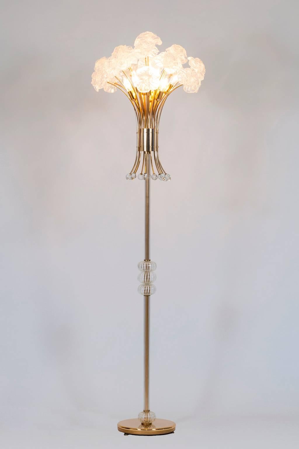 Italian Murano Glass Floor Lamp, Attributed to Fendi, circa 1980s 5