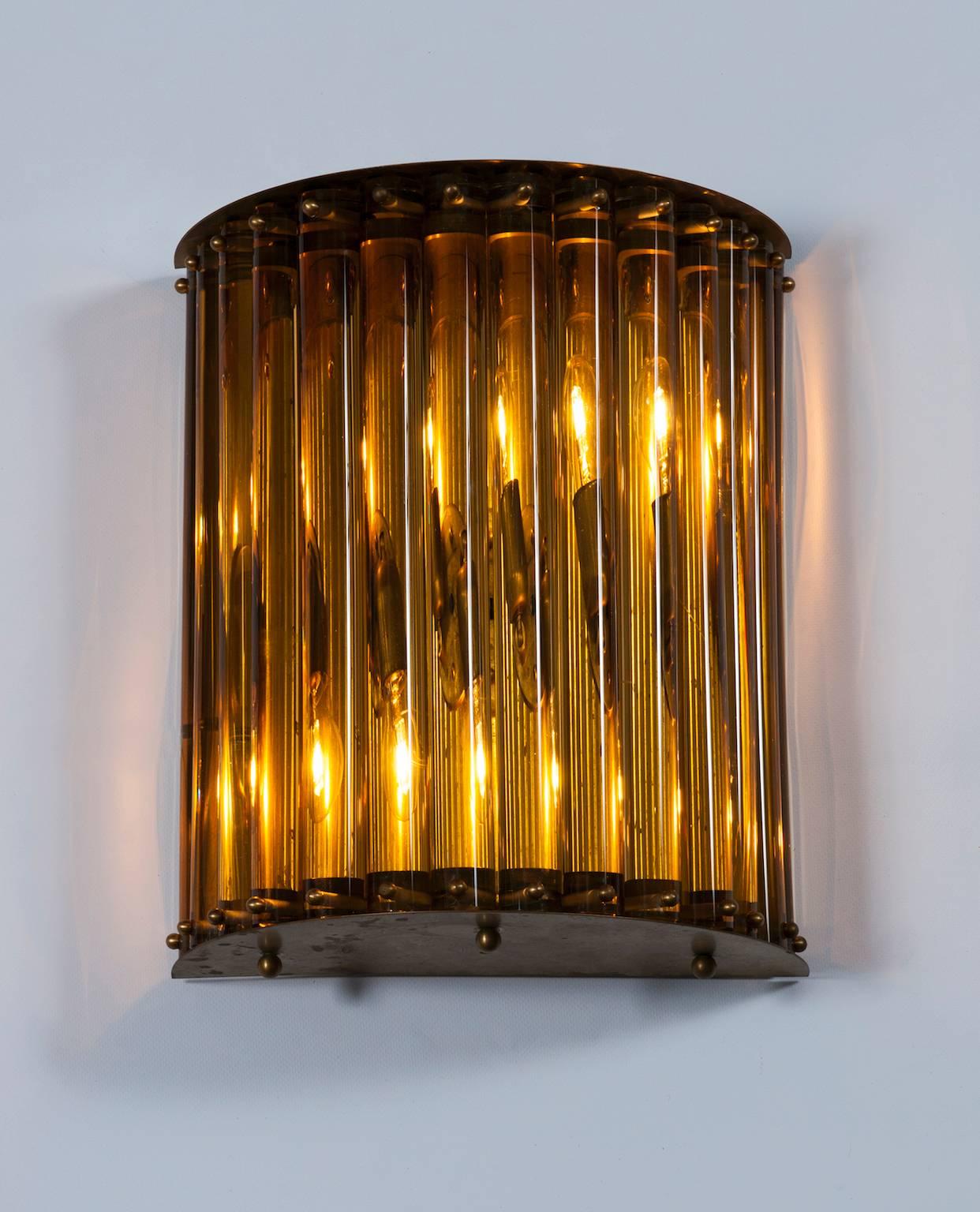 Single Wall Sconce in blown Murano Glass in amber color 1960s Italy For Sale 1