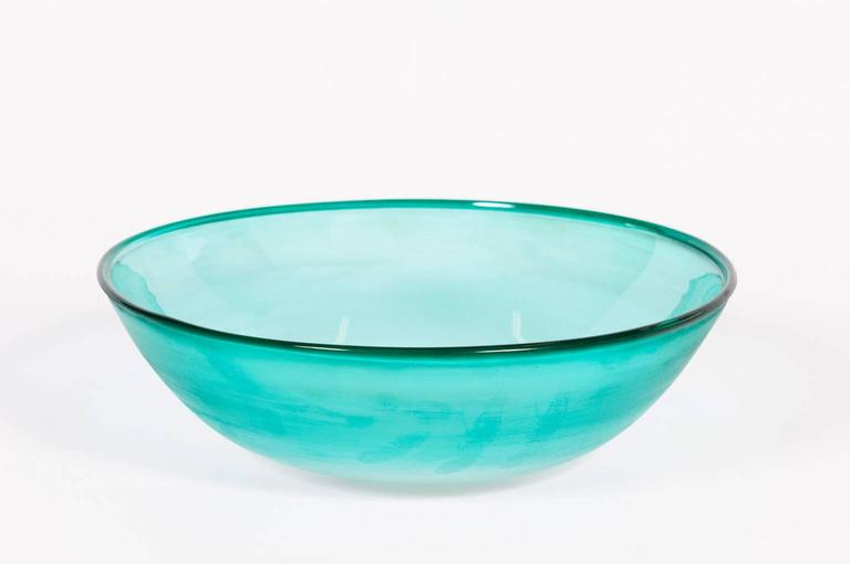 Elegant, Italian Venetian, Bowl, Blown Murano Glass, Light-Green, Signed Cenedese, 1970s.
This bowl is a unique portrait, entirely handcrafted in blown Murano Glass, in the Venetian Murano island. 
It is a massive bowl, in modern style, with a light