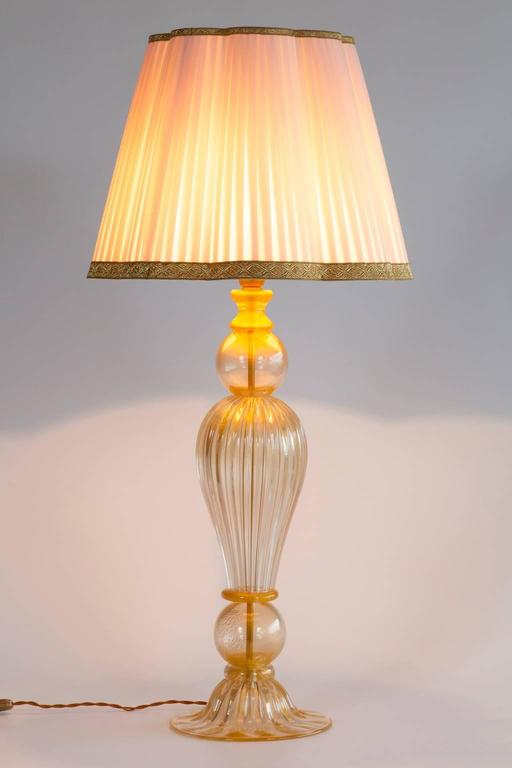 Italian Venetian Murano Glass Table Lamp Attributed to Seguso, 1970s For Sale 1