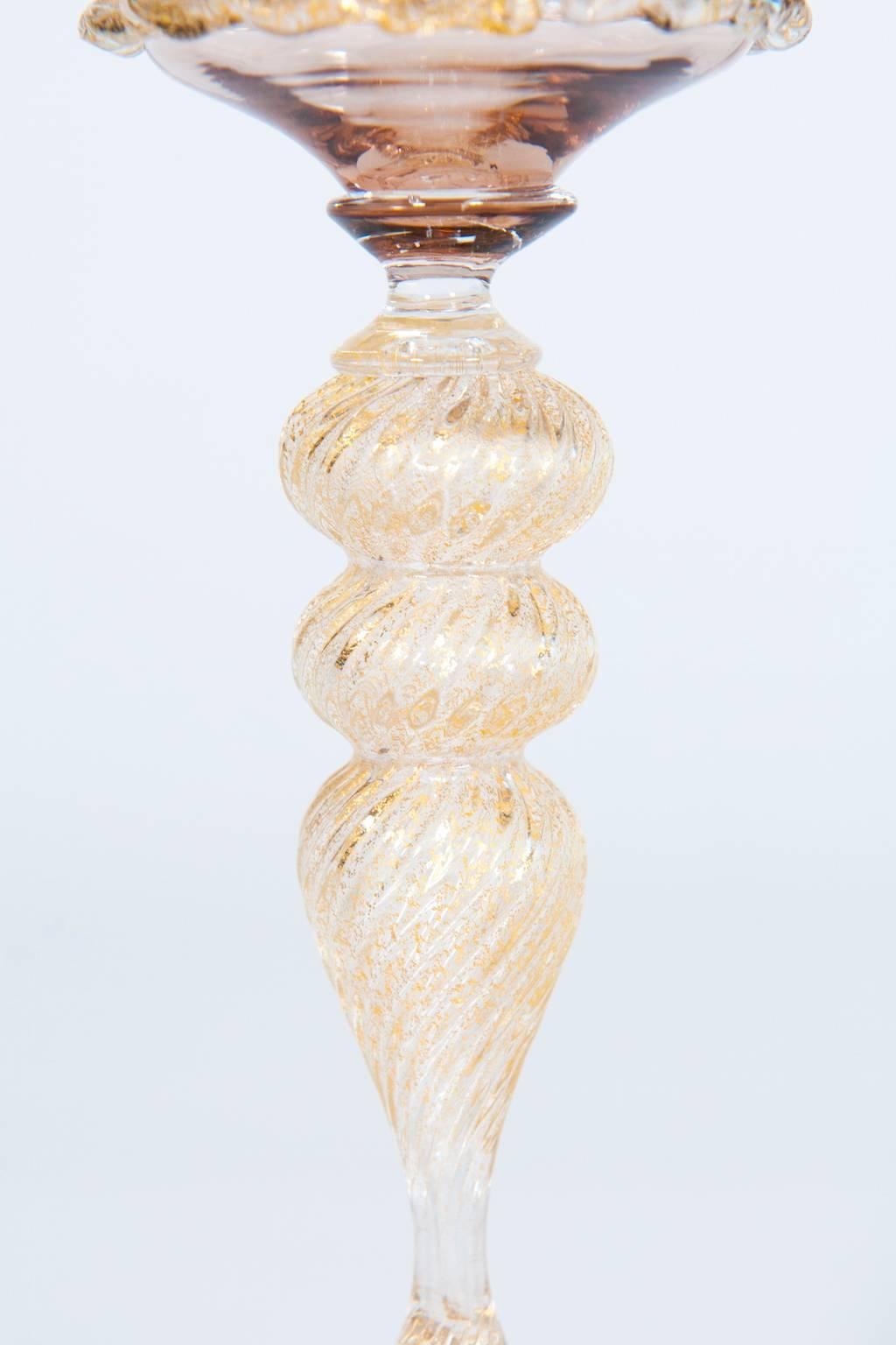 Italian Handcrafted gold glass goblet from 1970s Murano decored with exquisite gold leaf For Sale