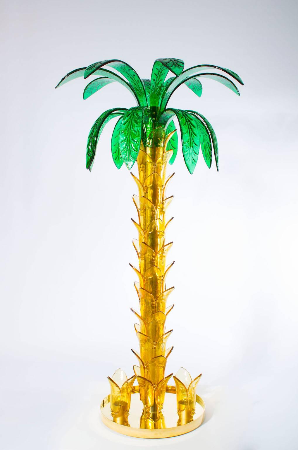 Hand-Crafted Italian Venetian Palm in Murano Glass Amber and Green