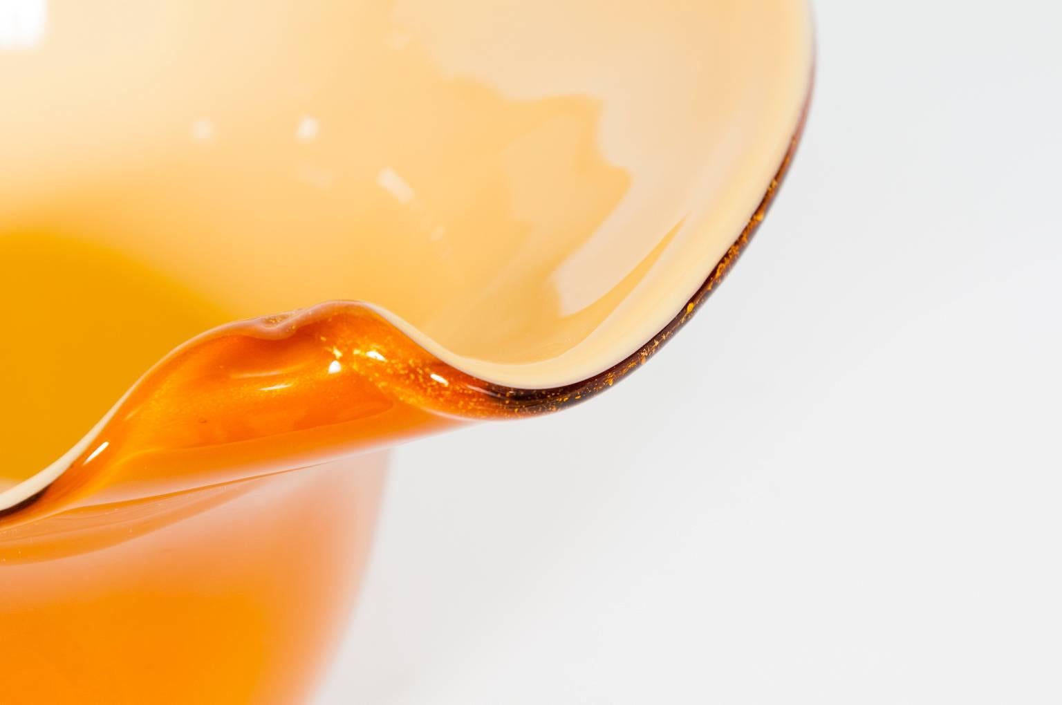 Art Glass Italian Bowl in Murano Glass Amber and Gold For Sale