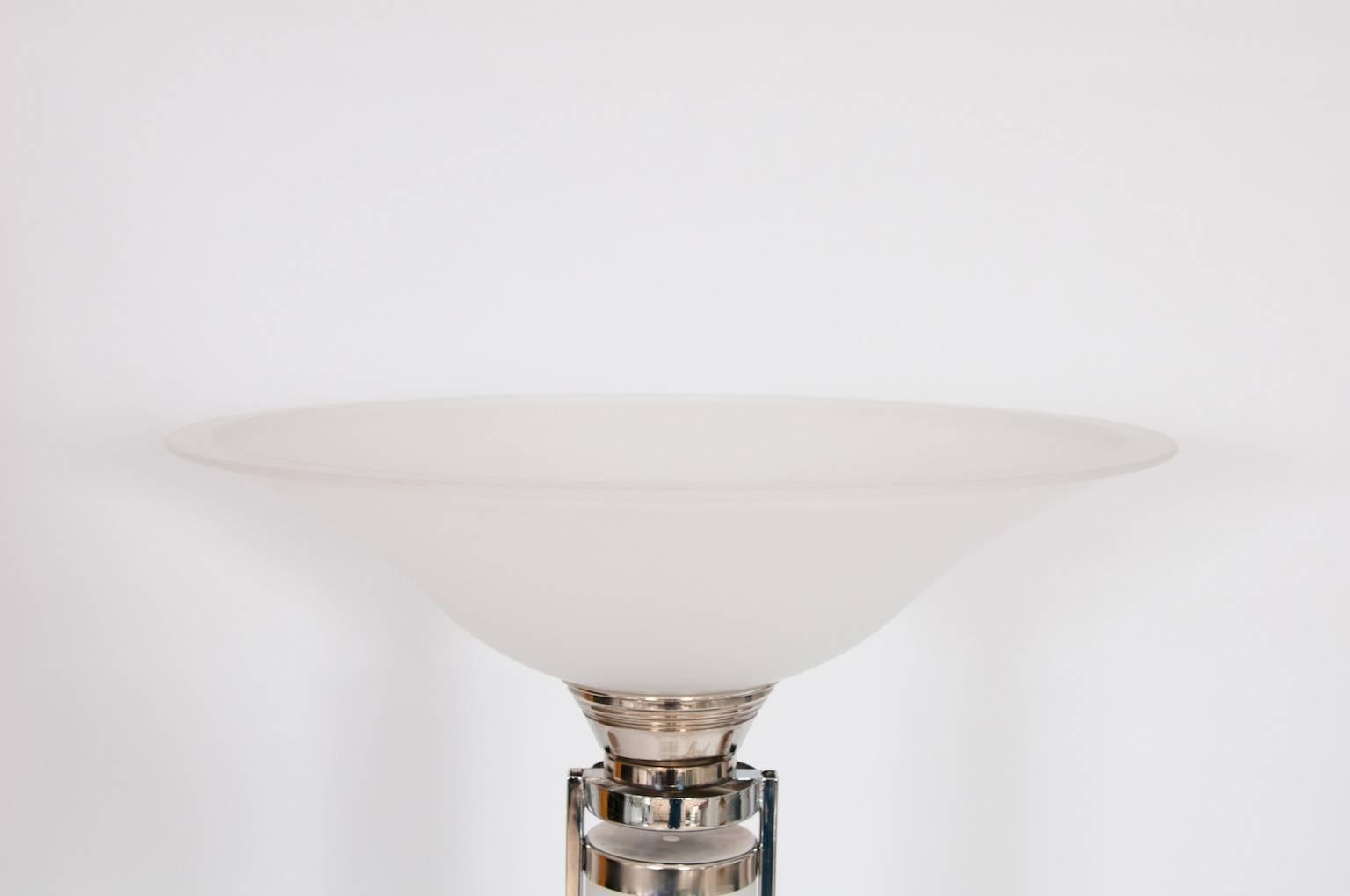 Hand-Crafted Elegant Italian Sandblasted Murano Glass Floor Lamp Circa 1970s For Sale