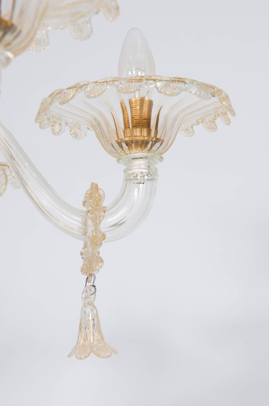 Gold Floor Lamp in blown Murano Glass flowers and leaves 1990s Italy In Excellent Condition For Sale In Villaverla, IT