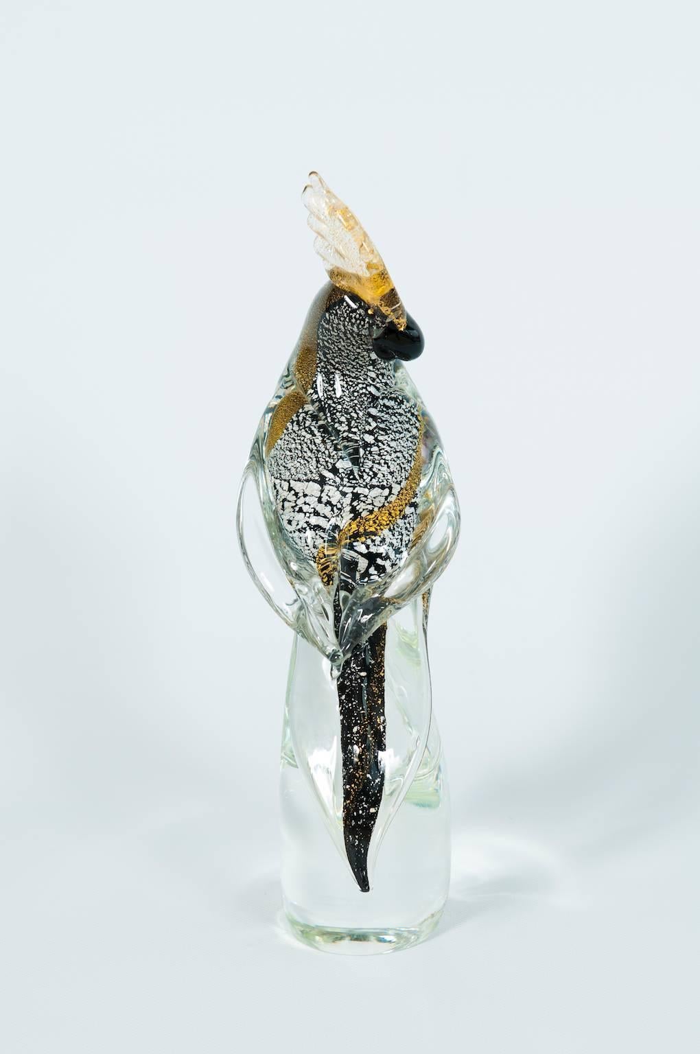 Late 20th Century Italian Venetian Parrot Sculpture in Blown Murano Glass, by Alberto Donà, 1980s For Sale