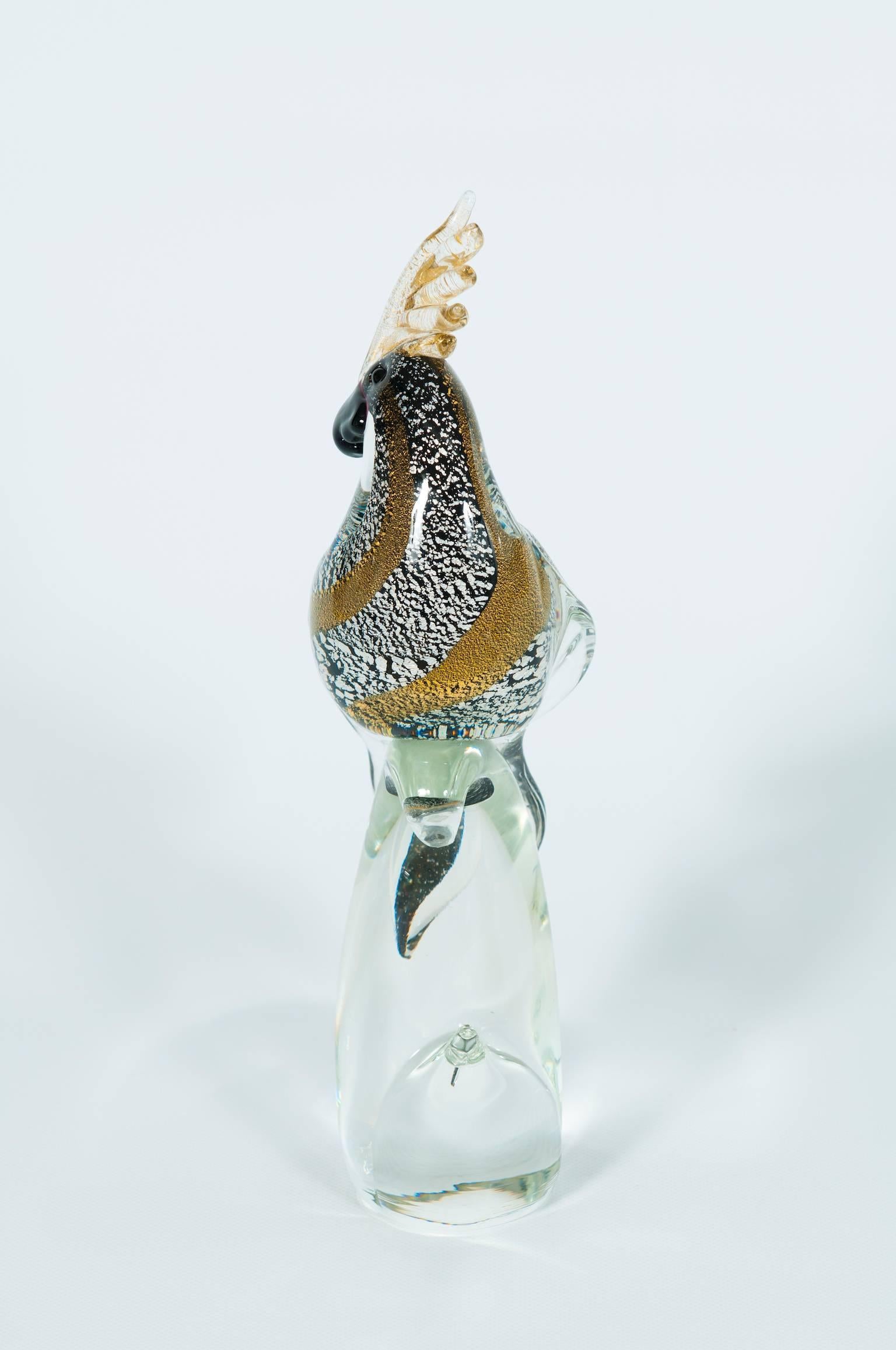 Hand-Crafted Italian Venetian Parrot Sculpture in Blown Murano Glass, by Alberto Donà, 1980s For Sale