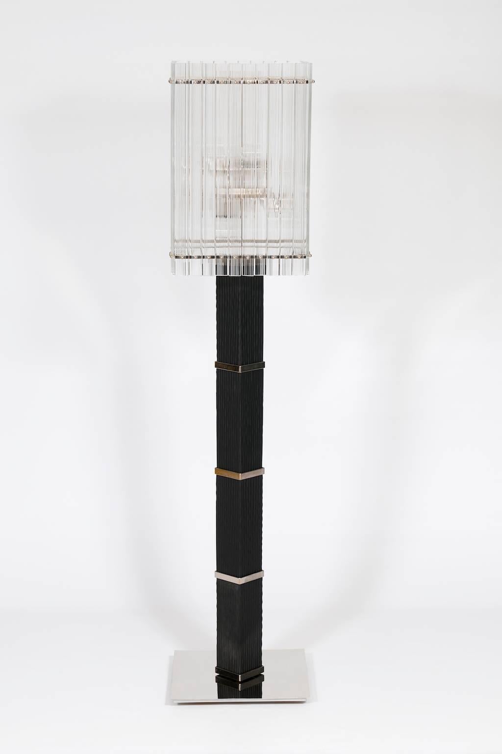 Hand-Crafted Modern Floor Lamp in Black and Transparent Murano Glass 1990s Italy For Sale