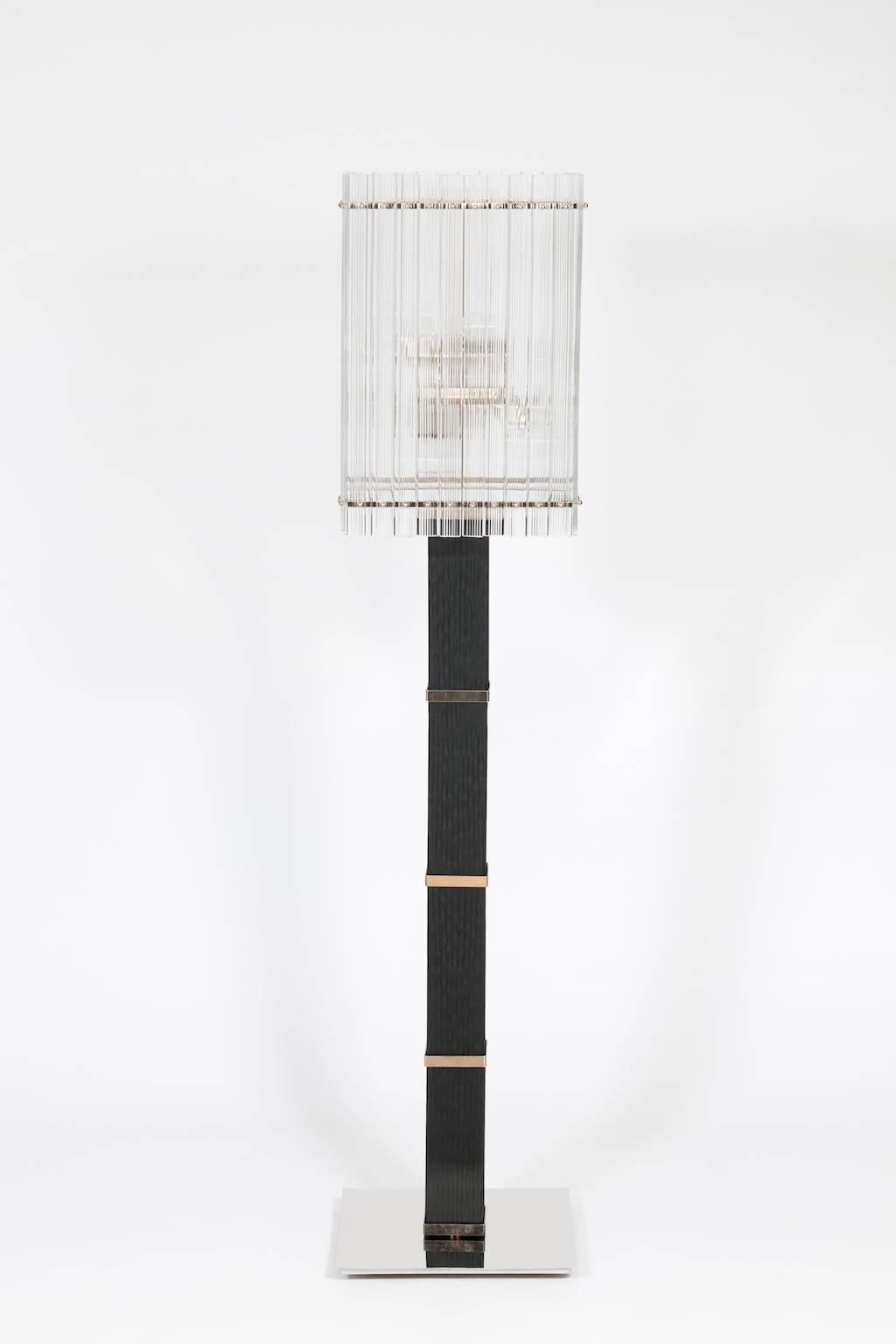 Italian Modern Floor Lamp in Black and Transparent Murano Glass 1990s Italy For Sale