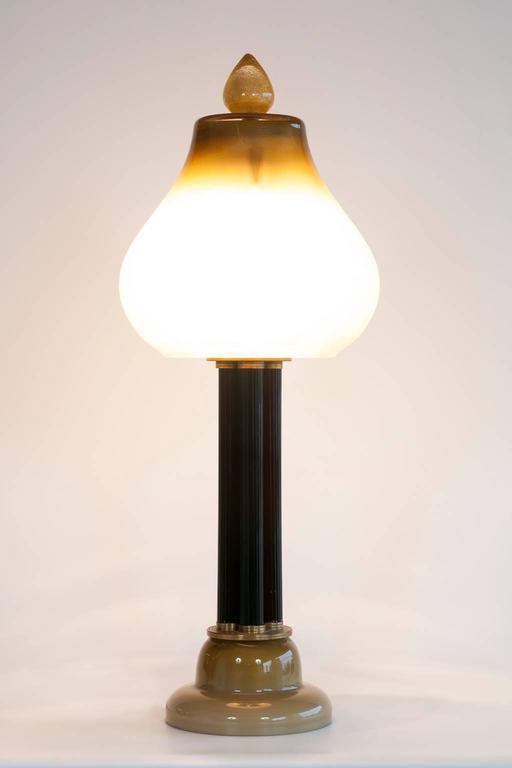 Italian Venetian Table Lamp in blown Murano Glass white & gold contemporary For Sale 3