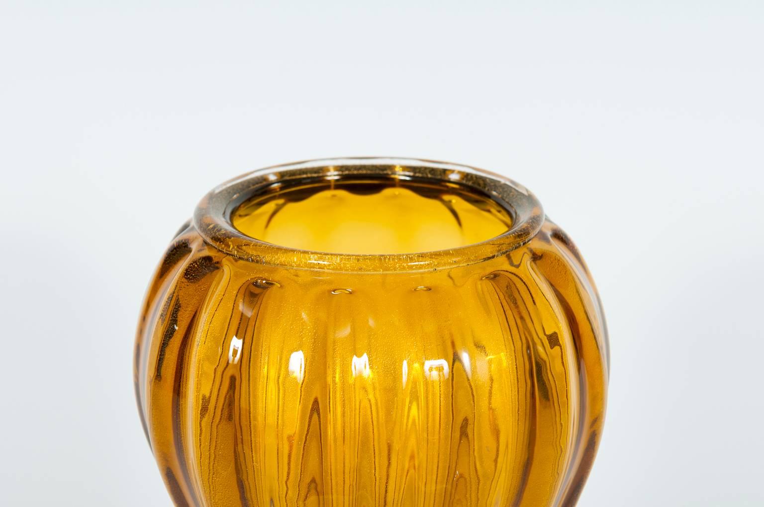 Pair of Italian Vases in Murano Glass Amber and Gold 1990s For Sale 2
