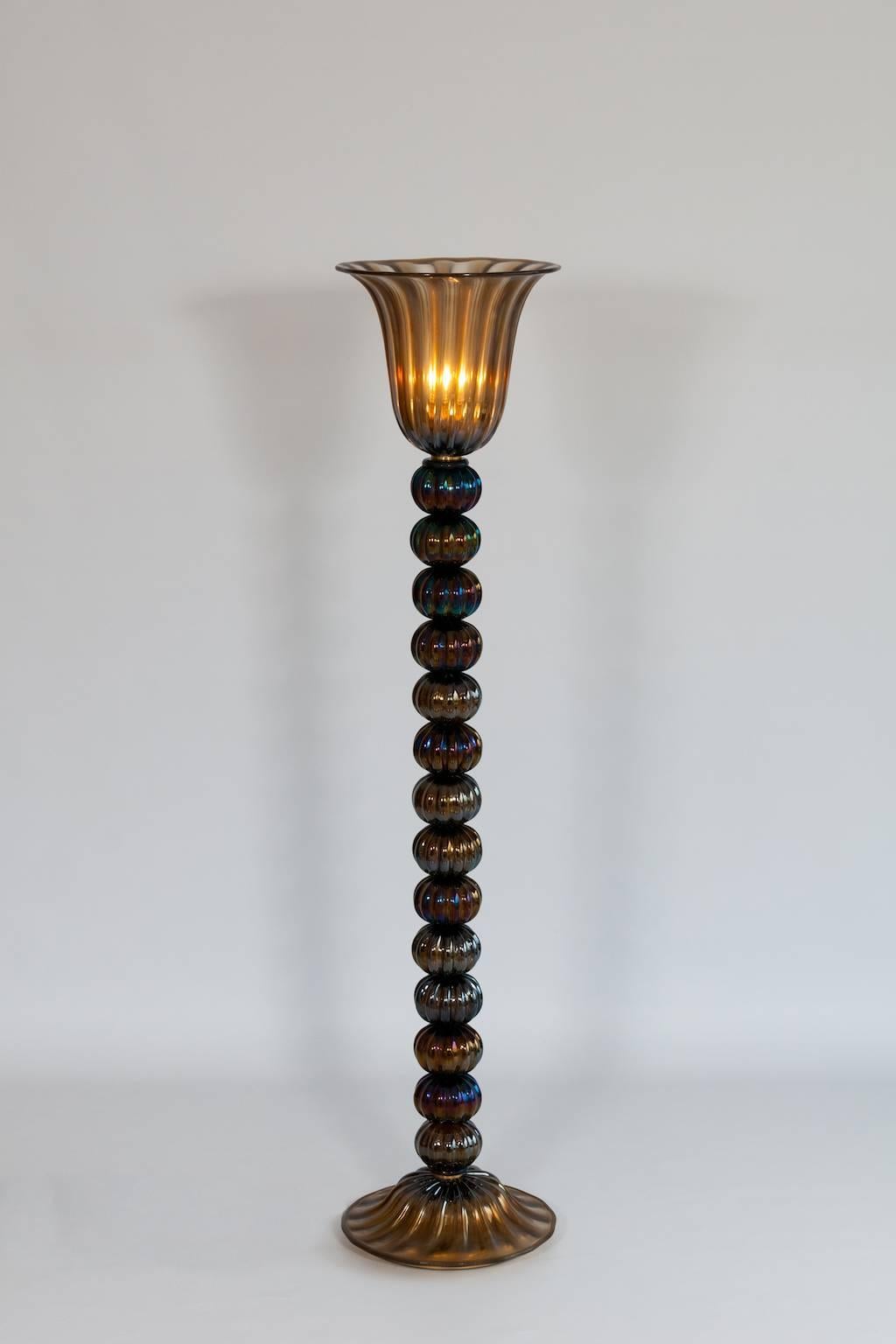 Italian Floor Lamp in Murano Glass pagliesco with iridescent 1980s For Sale 3