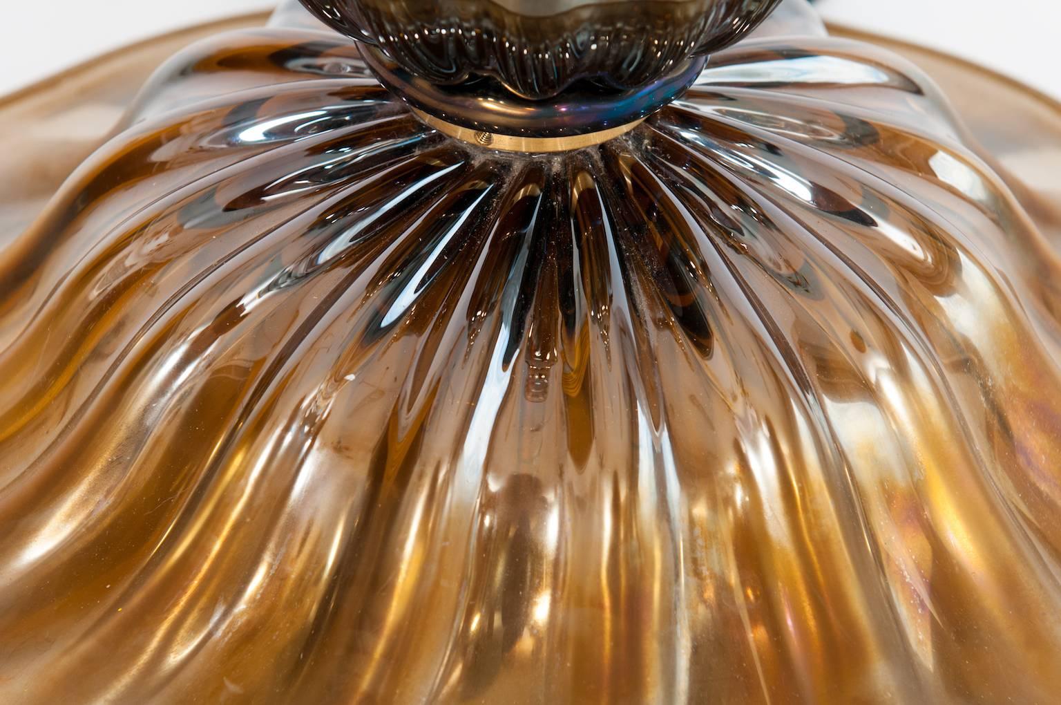 Art déco Lampadaire italien pagliesco en verre de Murano irisé des années 1980 en vente
