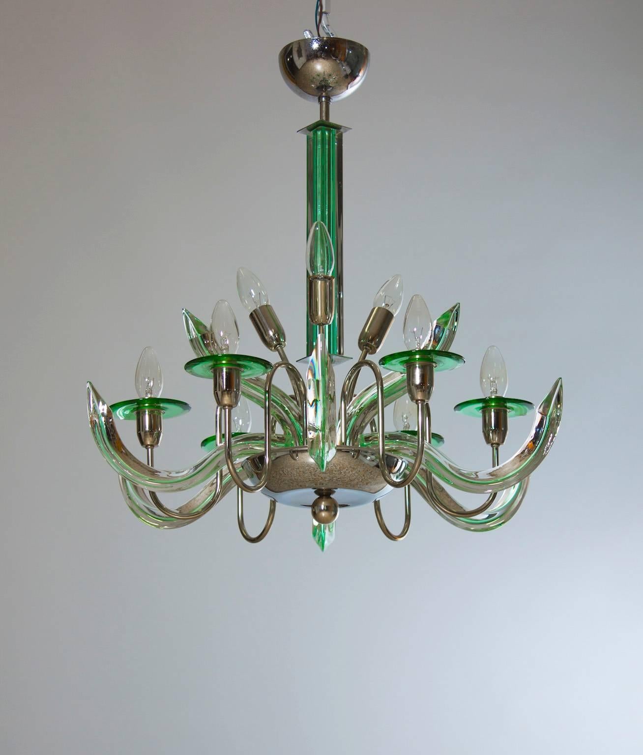 Hand-Crafted Italian Triedro Chandelier, Attributed to Camer Glass, circa 1960
