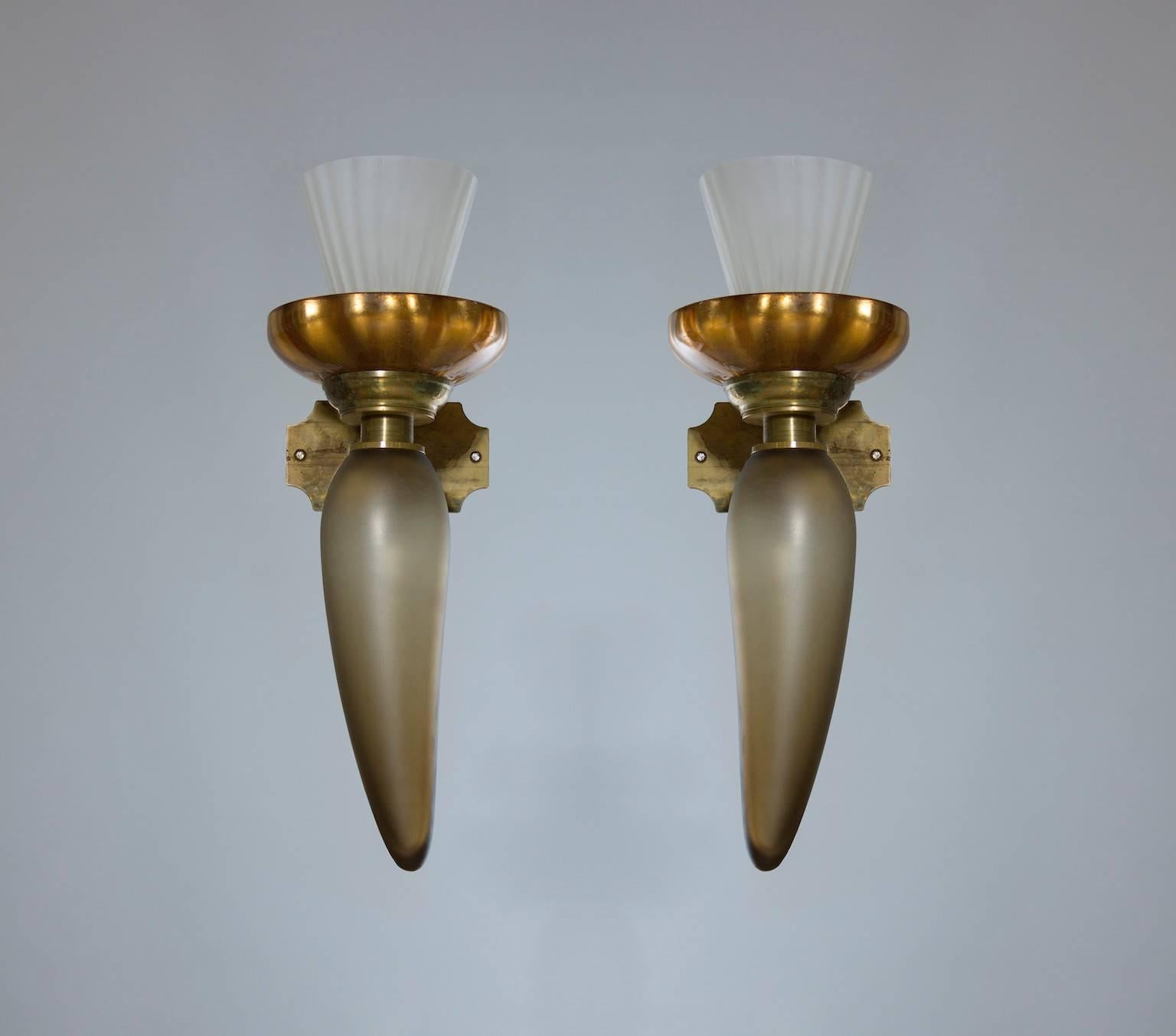 Elegant, Italian Venetian, Pair of Sconces, Blown Murano Glass, Brass, Gold, Sand, 1950s.
This is a pair of sconces, that is a unique masterpiece. The sconces are entirely handcrafted in blown Murano Glass, in the Venetian Murano island. 
They are