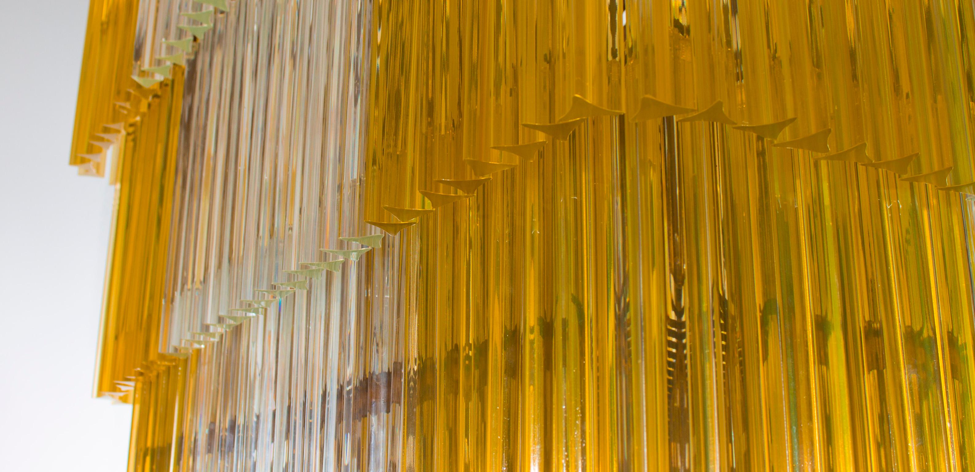 Vetro Lampadario in vetro di Murano, con elementi Triedro, di Giovanni Dalla Fina  1960s in vendita