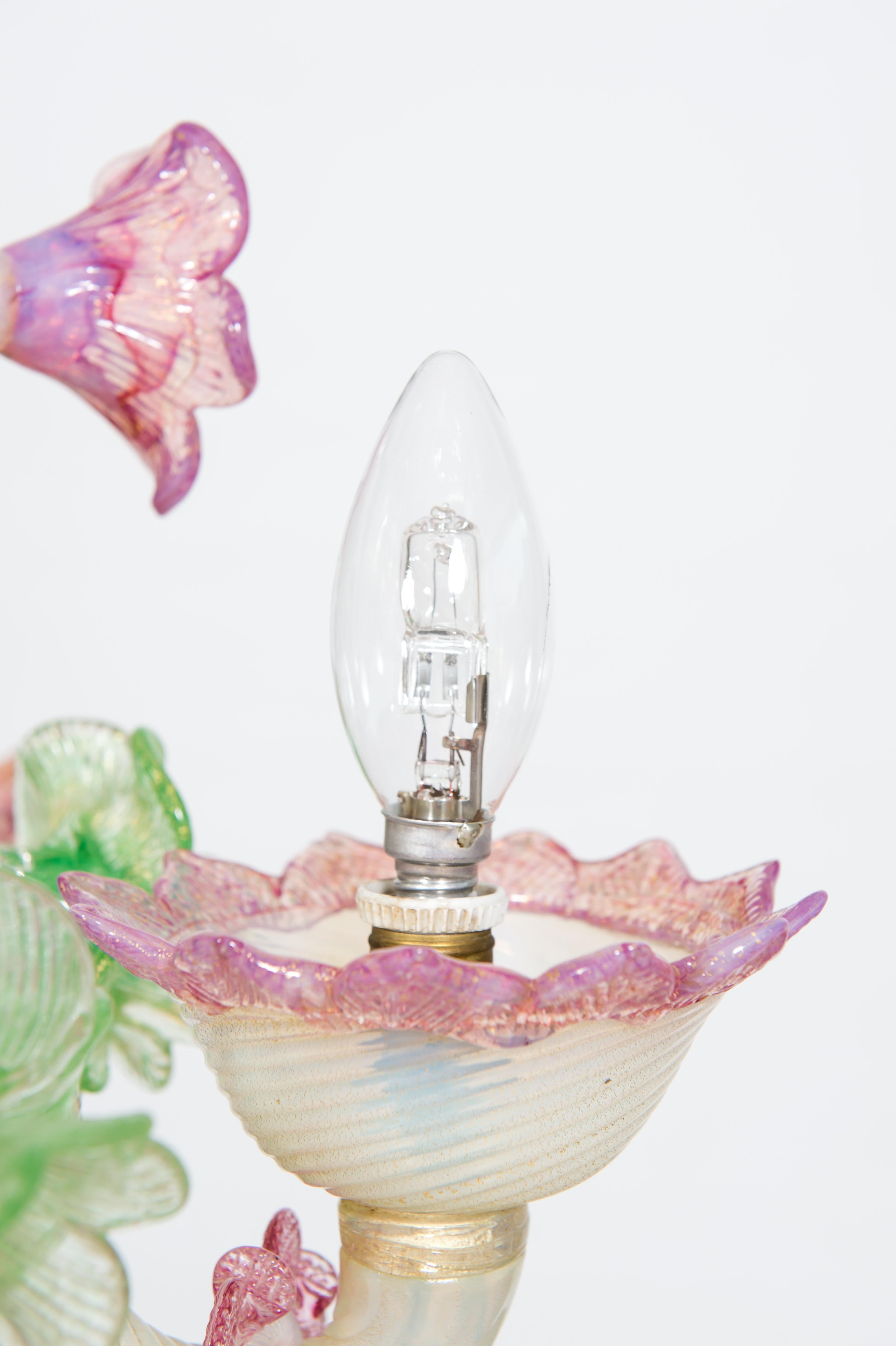 Lampadario in vetro di Murano opalino e oro, anni '50 circa in vendita 4